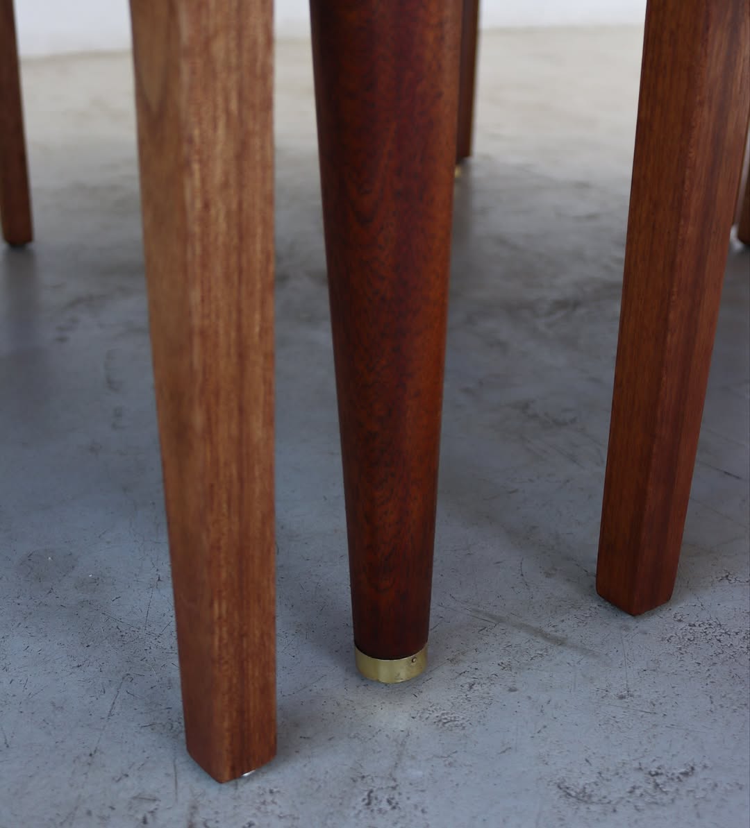 Greaves & Thomas Dining Table