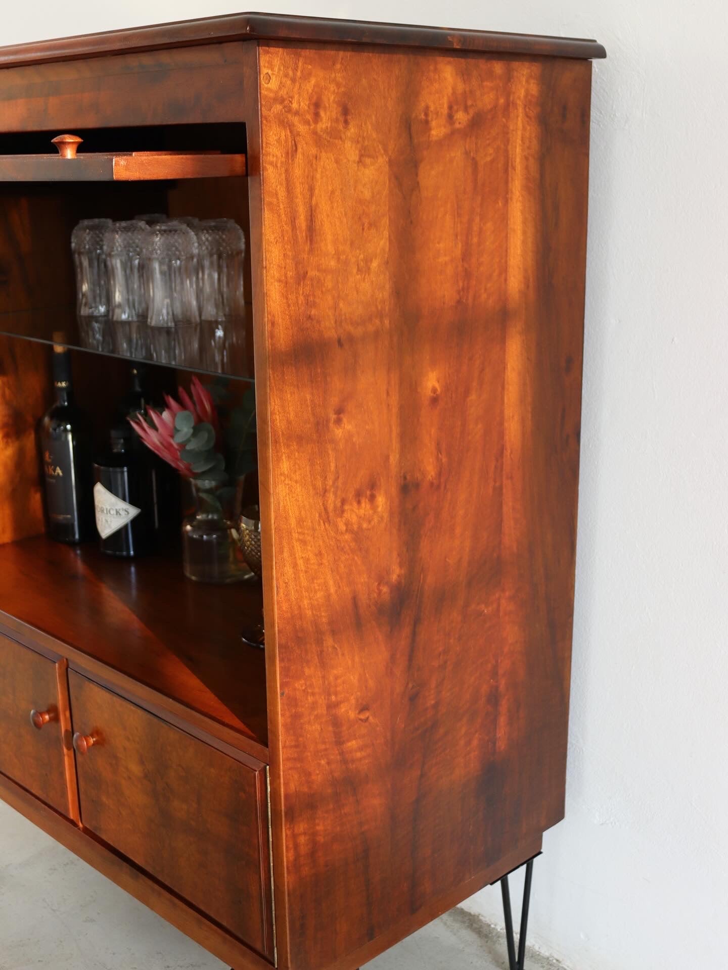 Mid-Century Binnehuis Drinks Cabinet