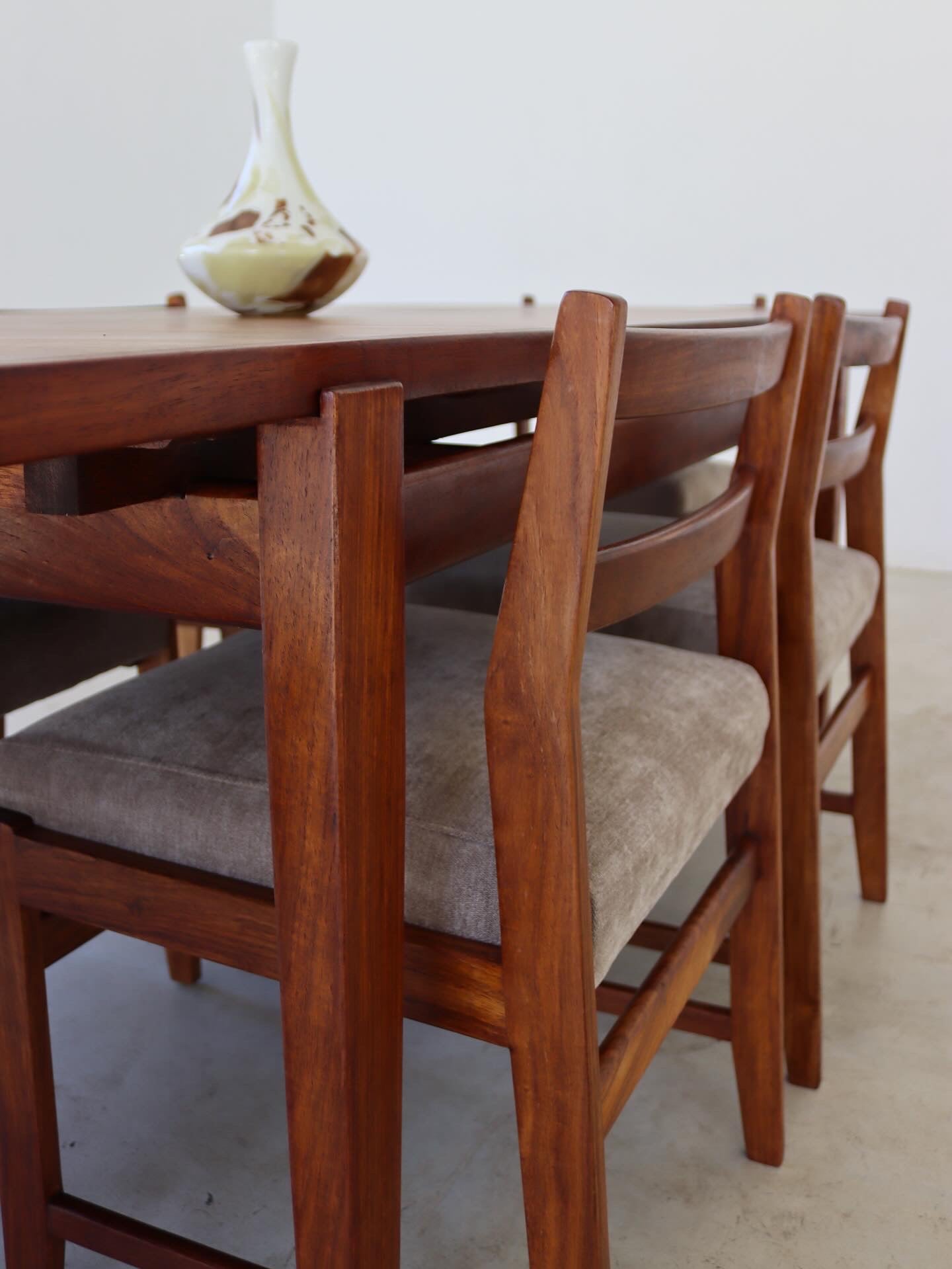 Novocraft Dining Chairs
