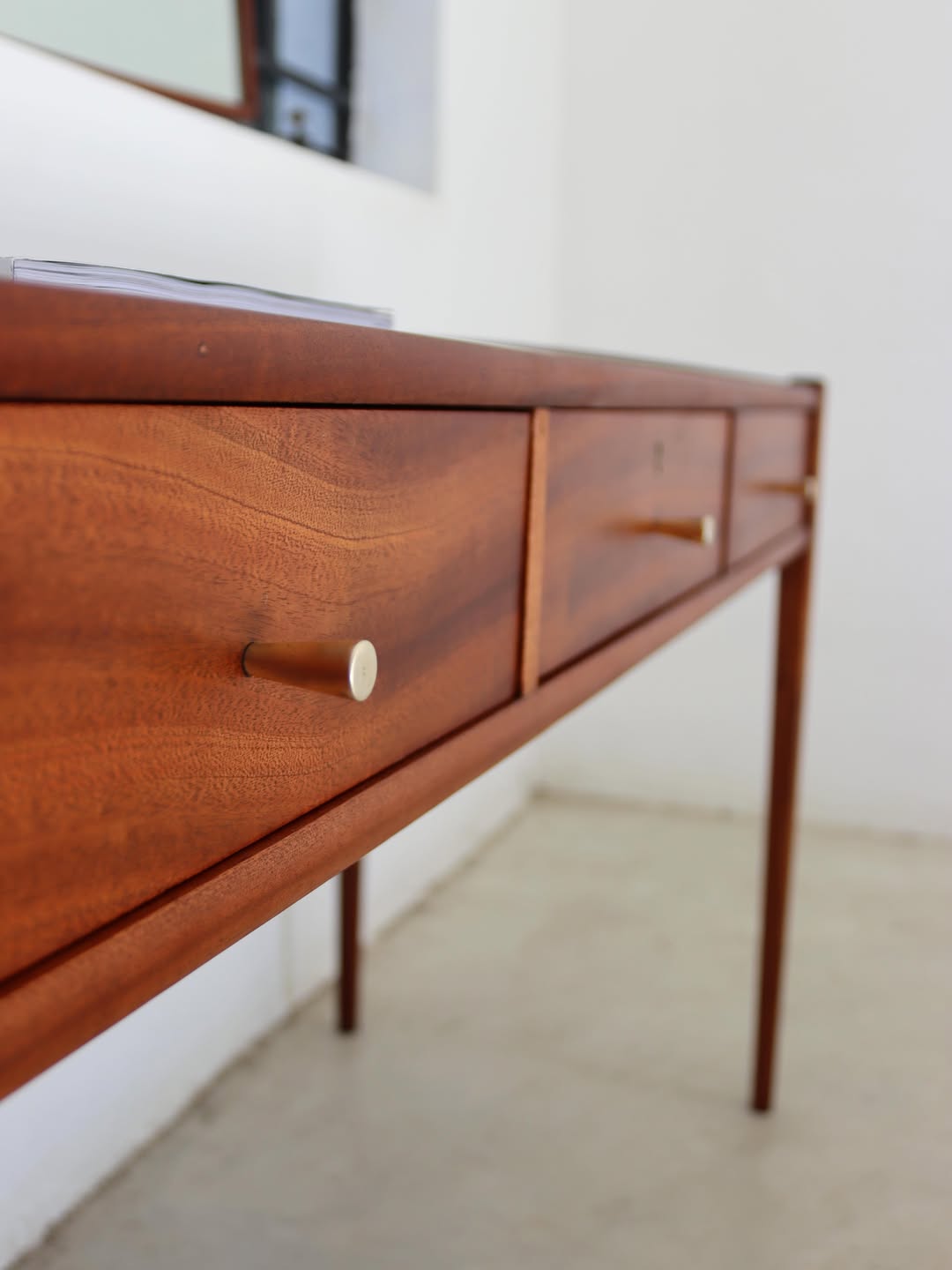 DS Vorster Dressing Table/Desk