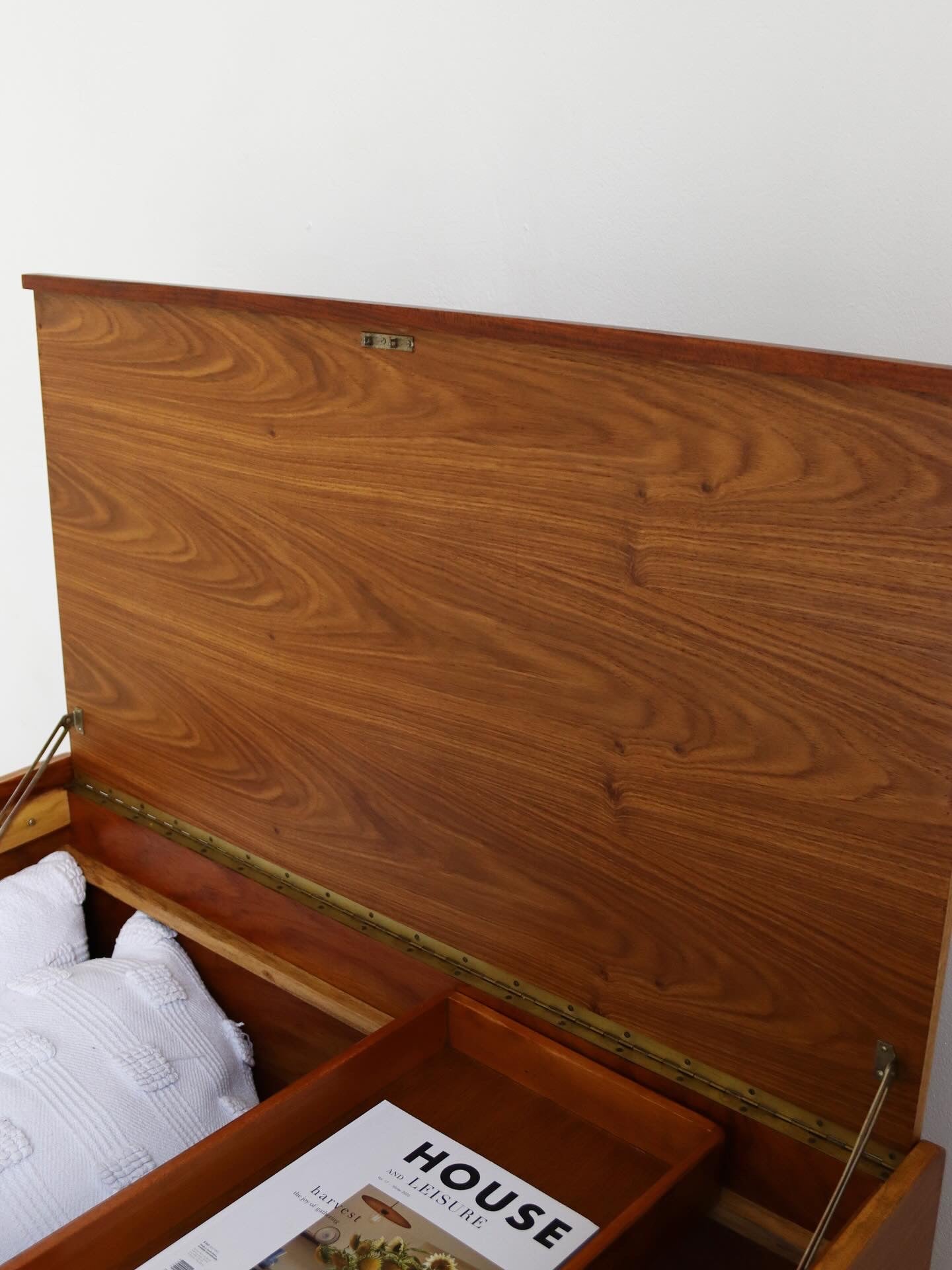 Mid-Century Storage Kist