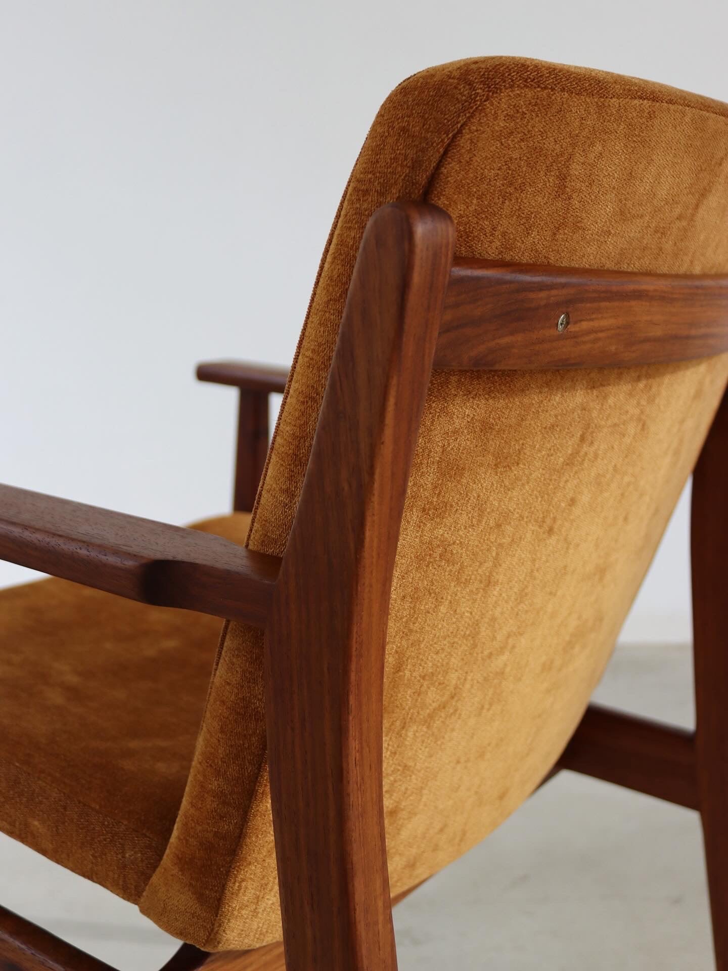 Mid-Century Kallenbach Chair