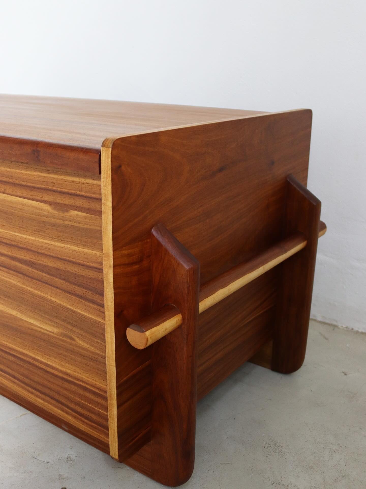 Mid-Century Storage Kist