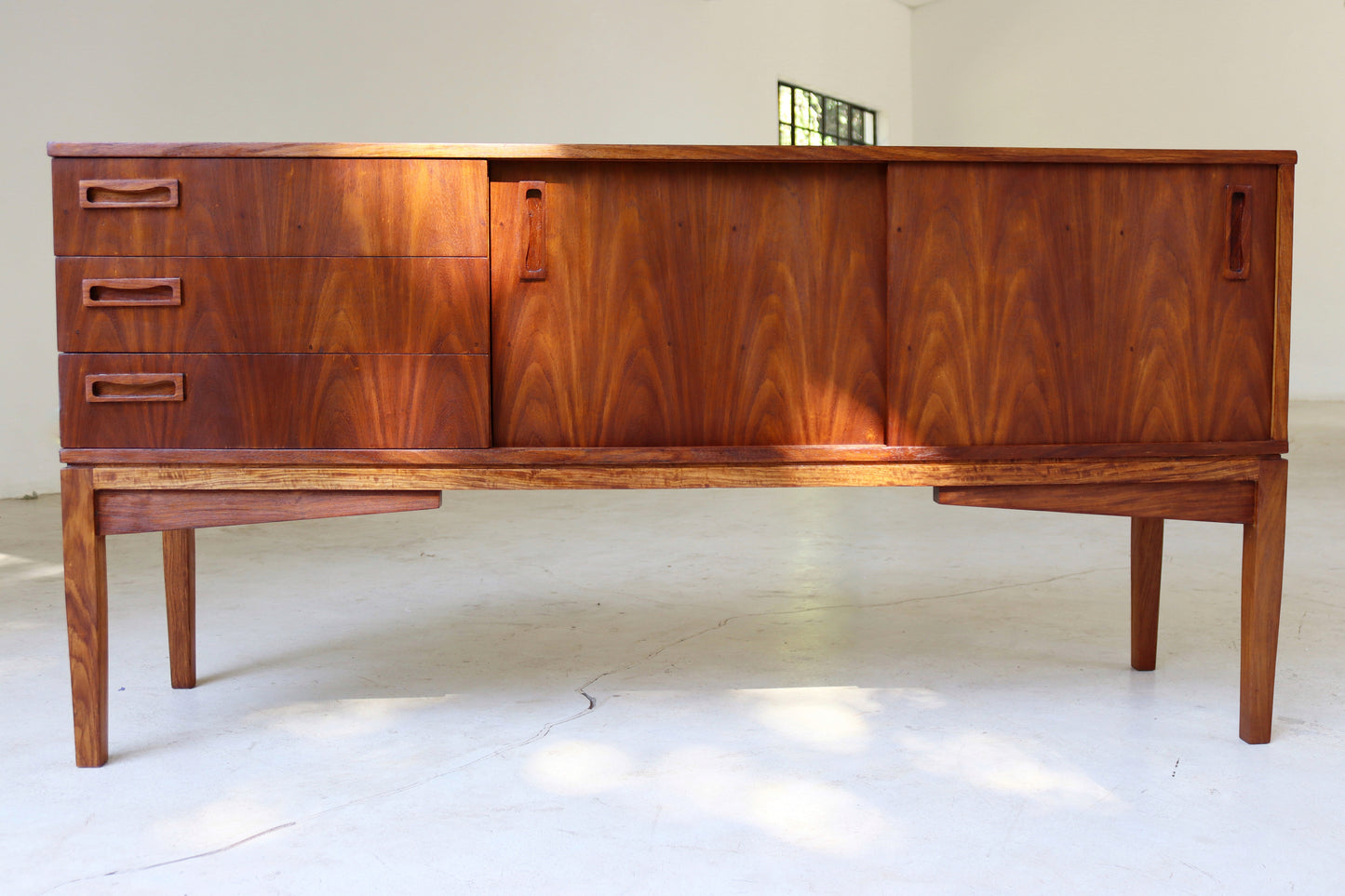 Retro Sideboard