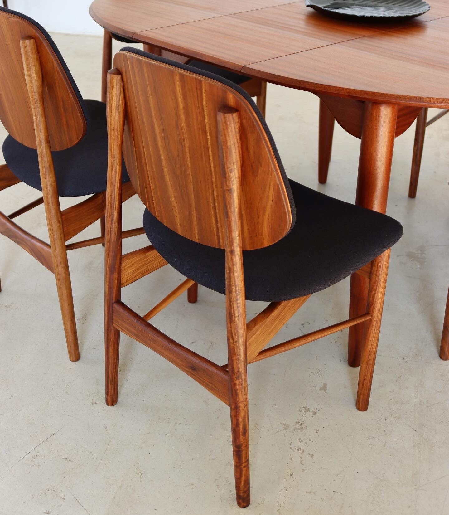 Mid-Century Duros Dining Chairs