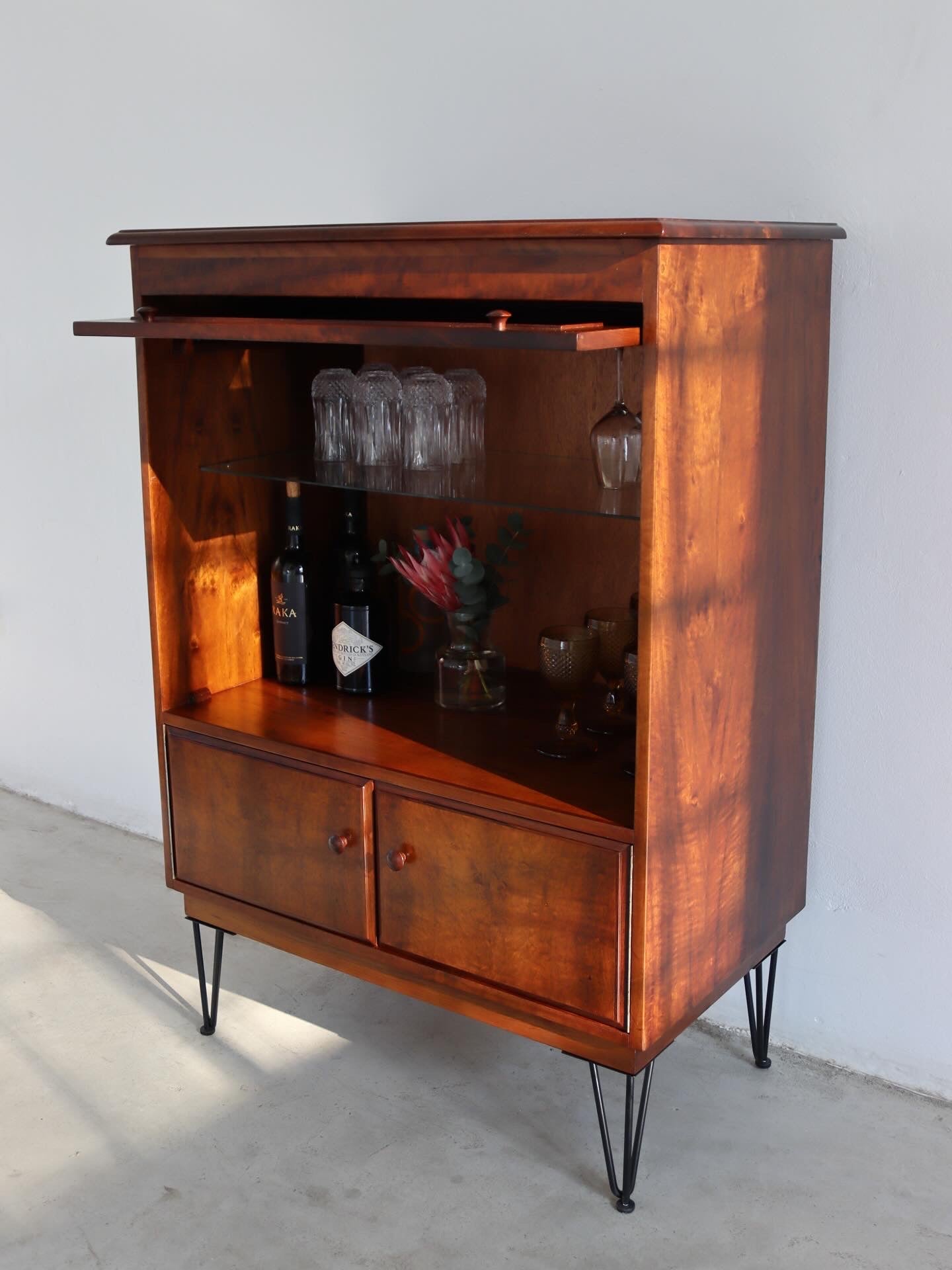 Mid-Century Binnehuis Drinks Cabinet