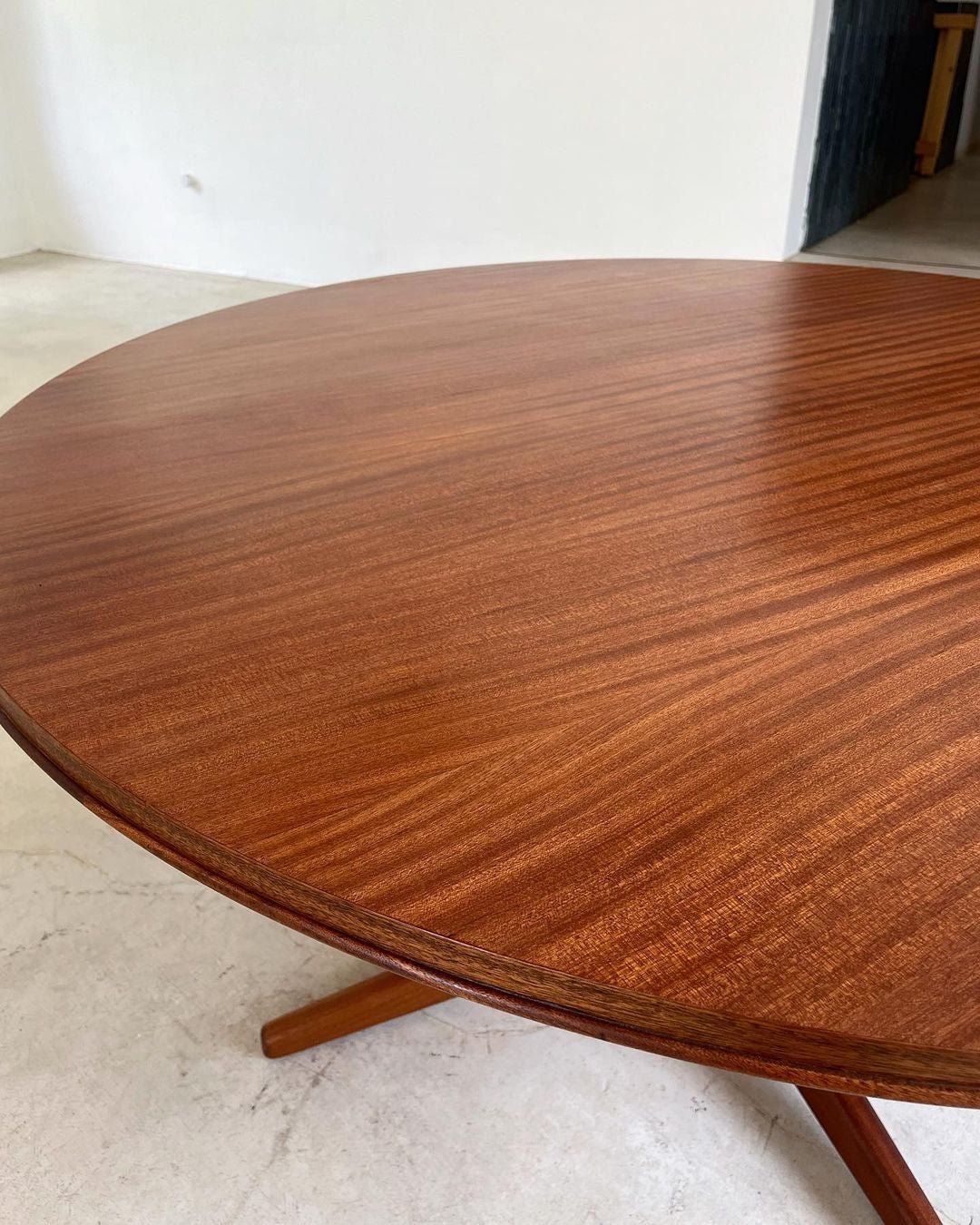 Mid-Century Dining Room Table