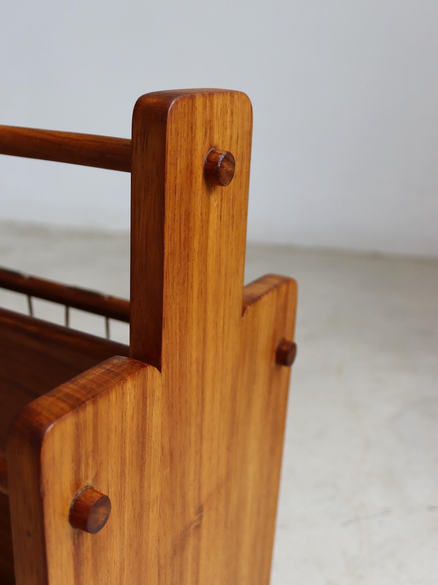 Mid-Century Magazine rack