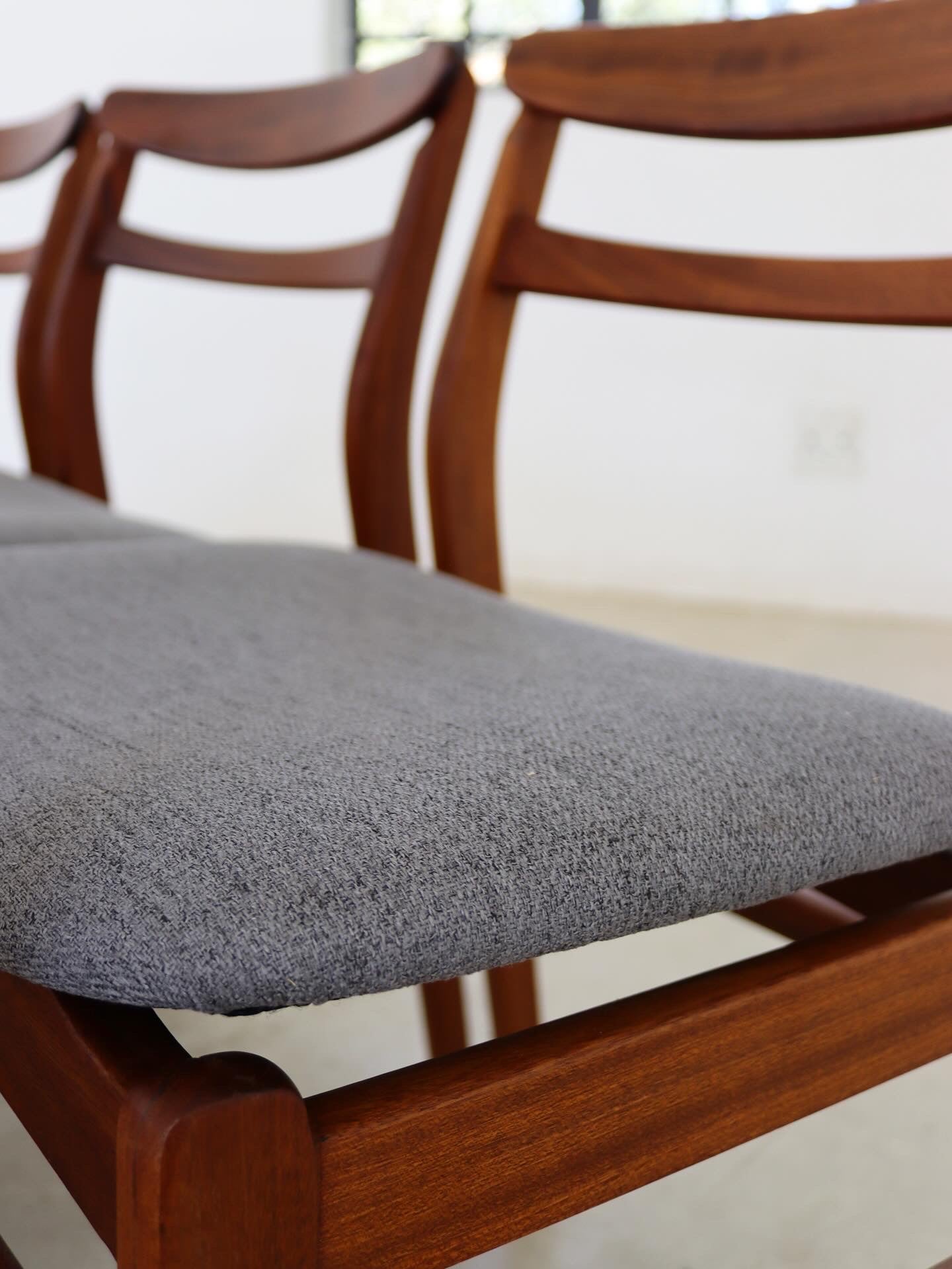 Kallenbach Dining Chairs