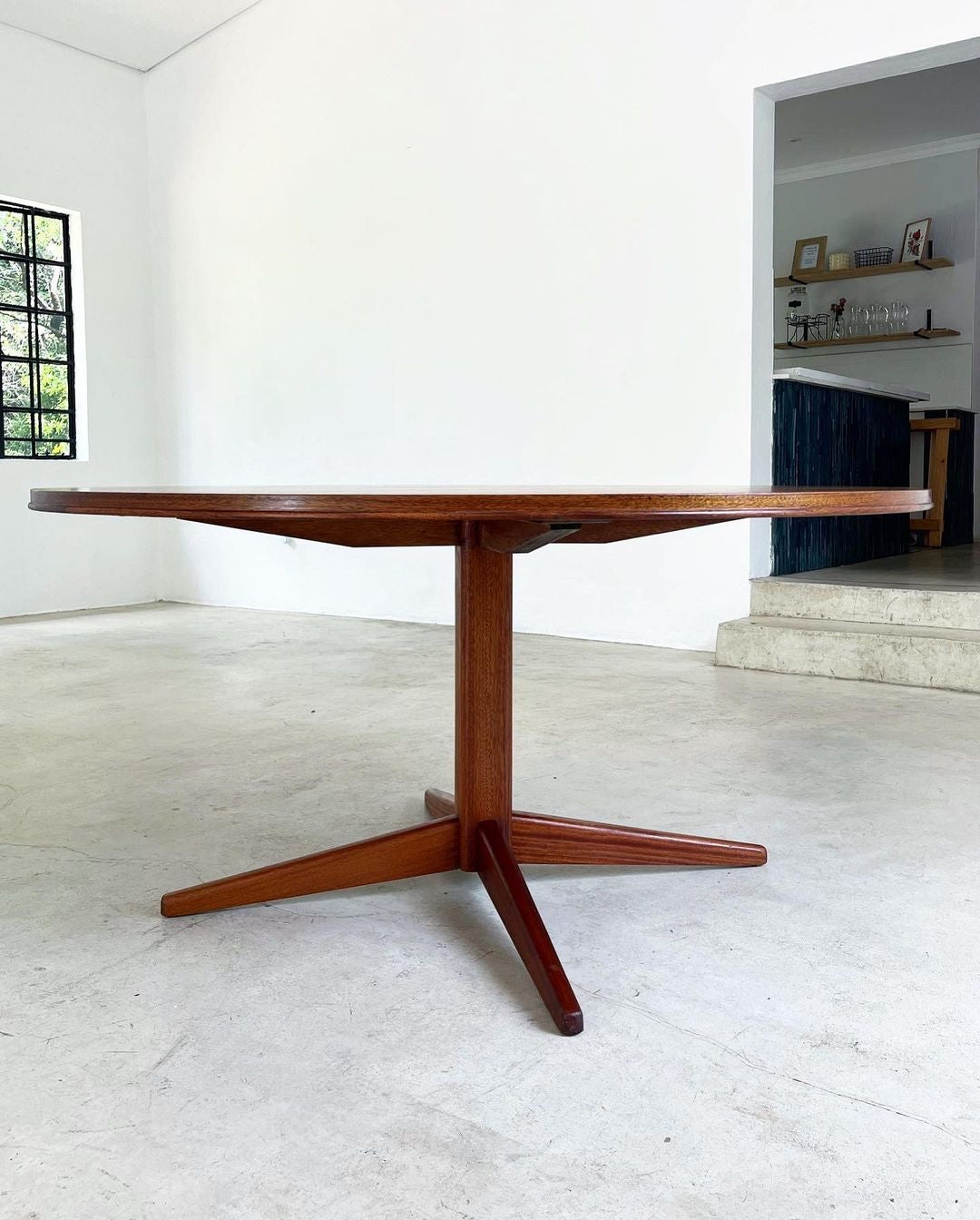 Mid-Century Dining Room Table