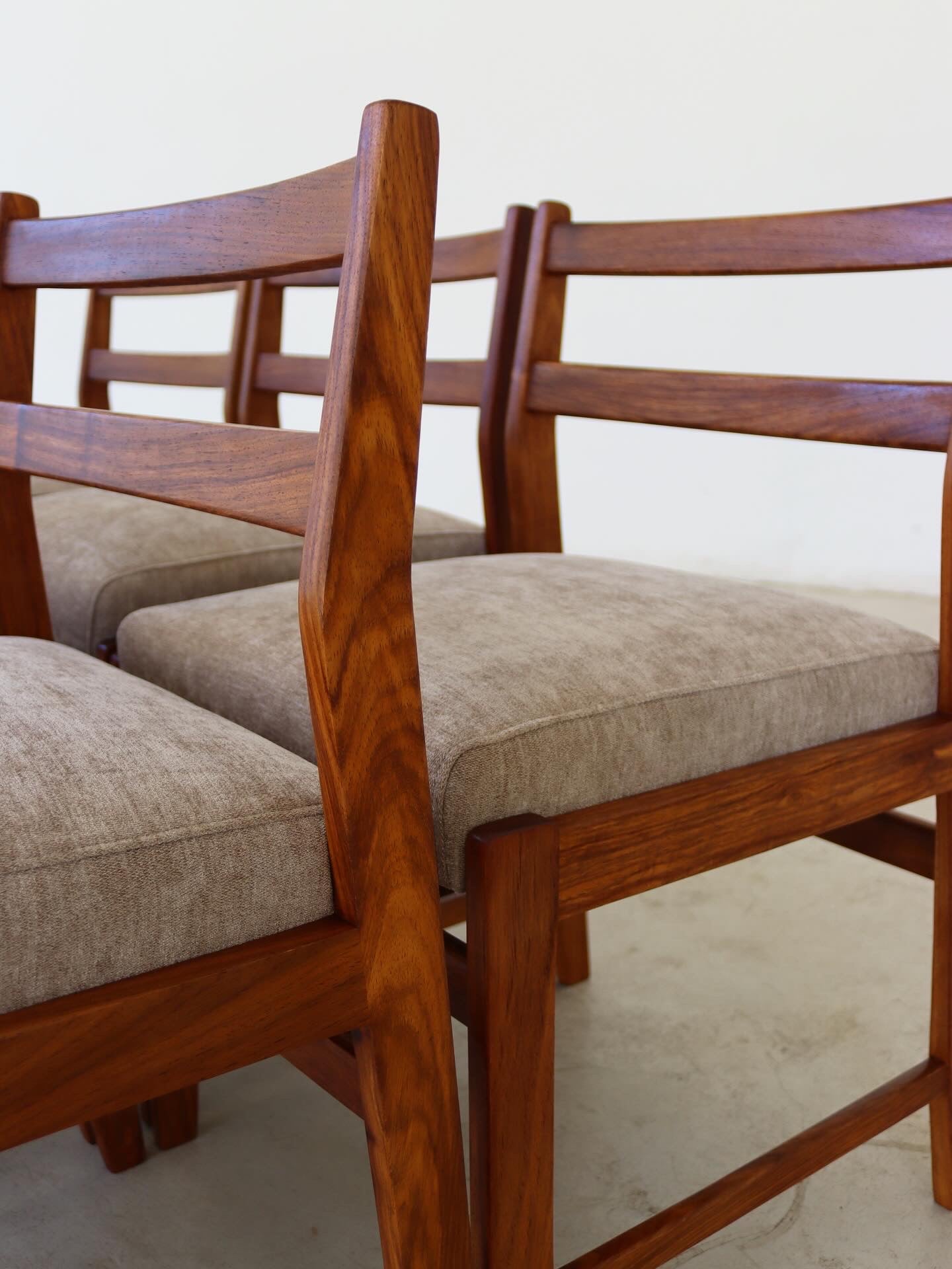 Novocraft Dining Chairs