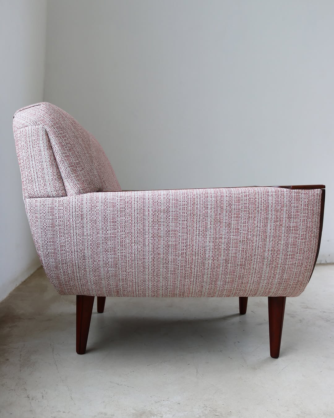 Airflex Arm Chairs