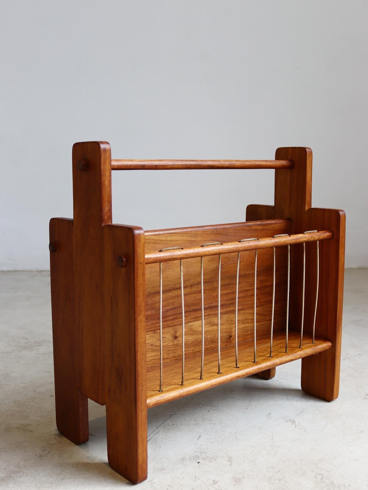 Mid-Century Magazine rack