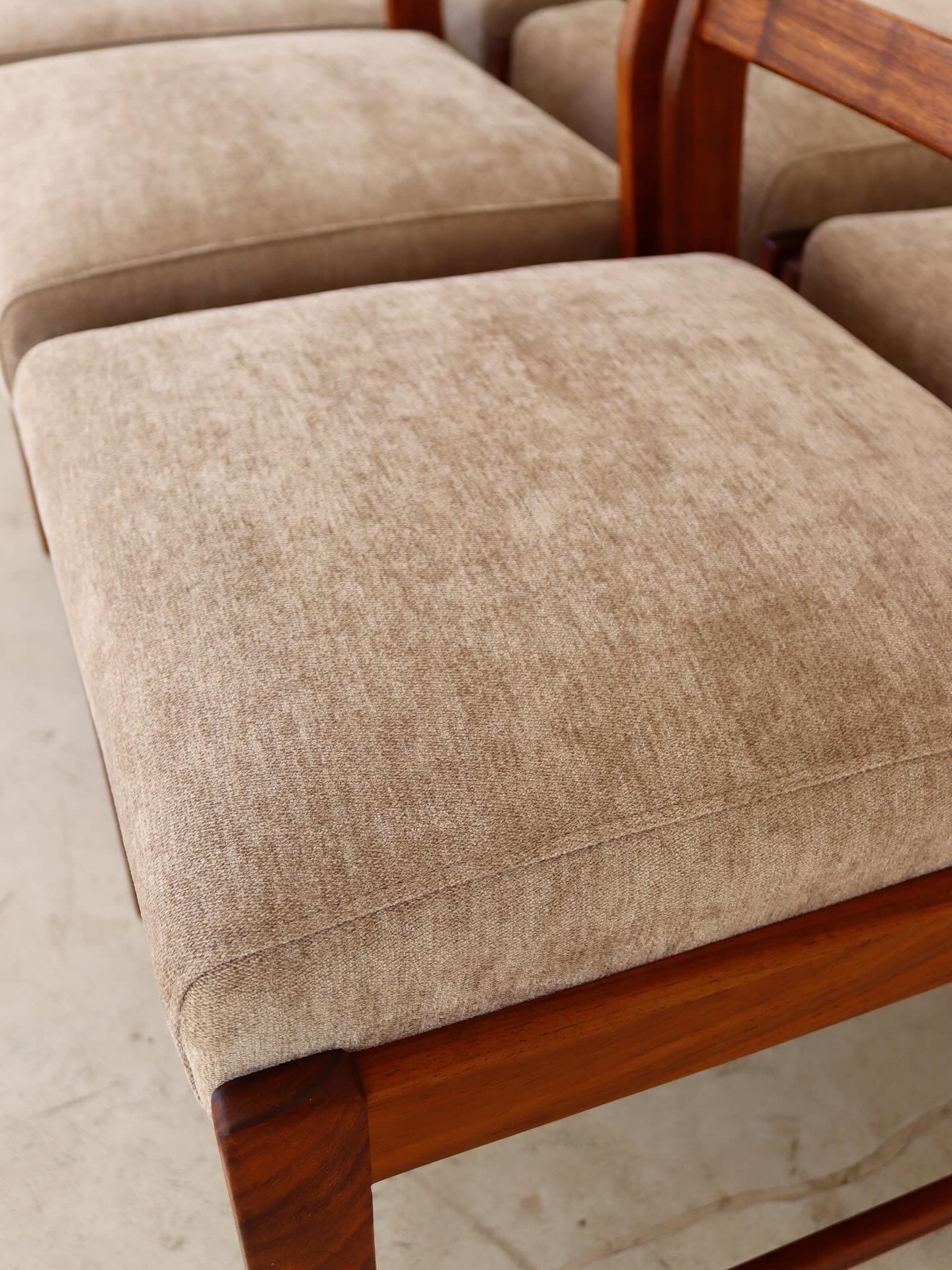 Novocraft Dining Chairs