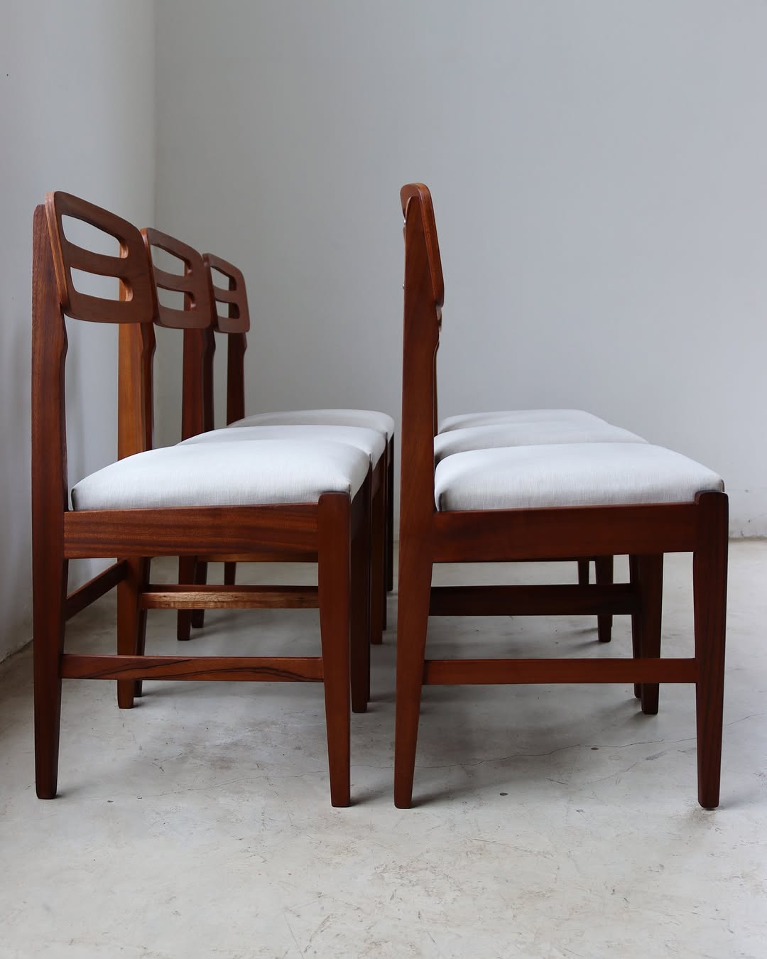 Frystark Dining Chairs