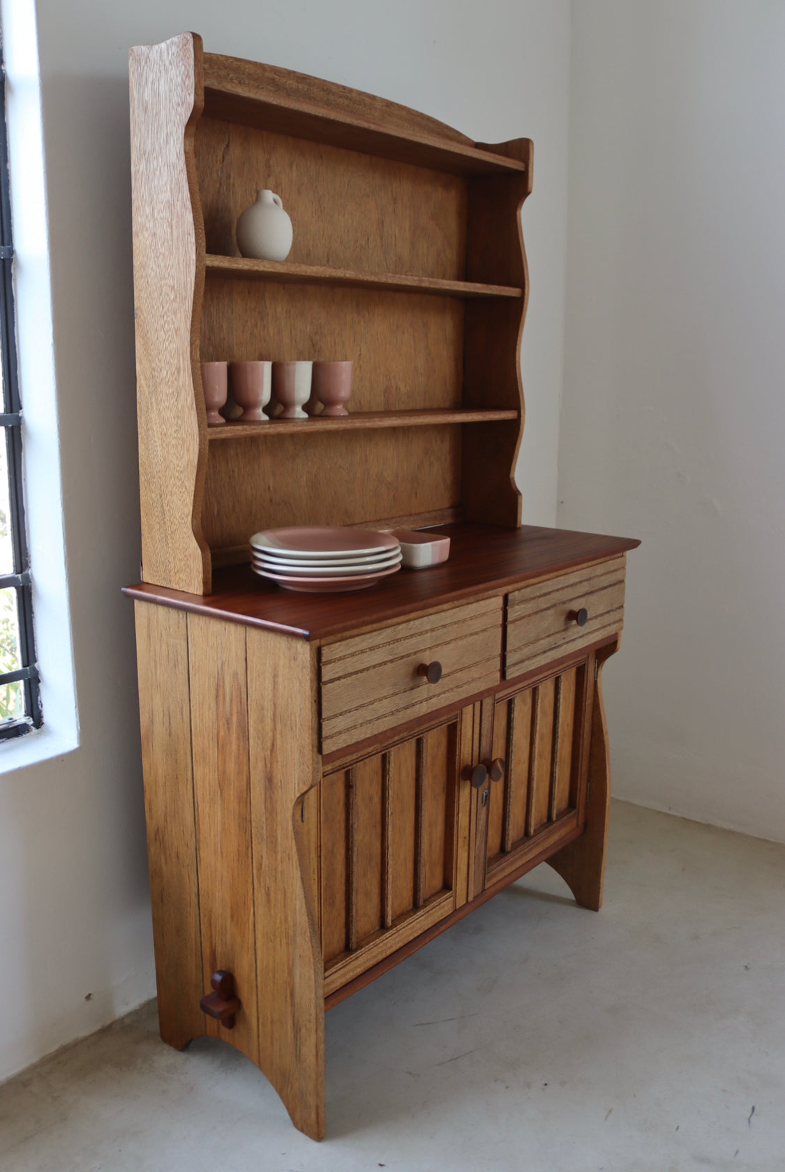 Frystark Welsh Kitchen Dresser