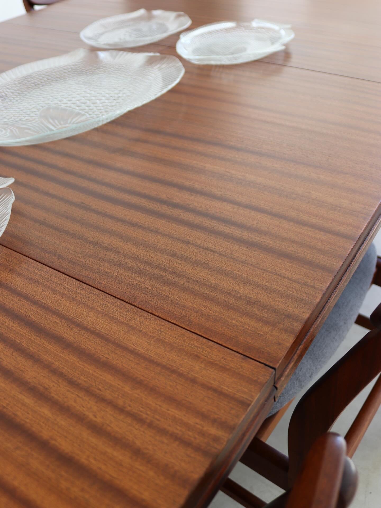 Kallenbach Dining Table