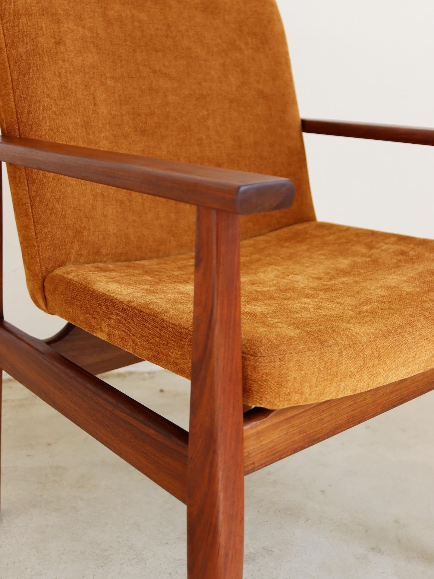 Mid-Century Kallenbach Chair