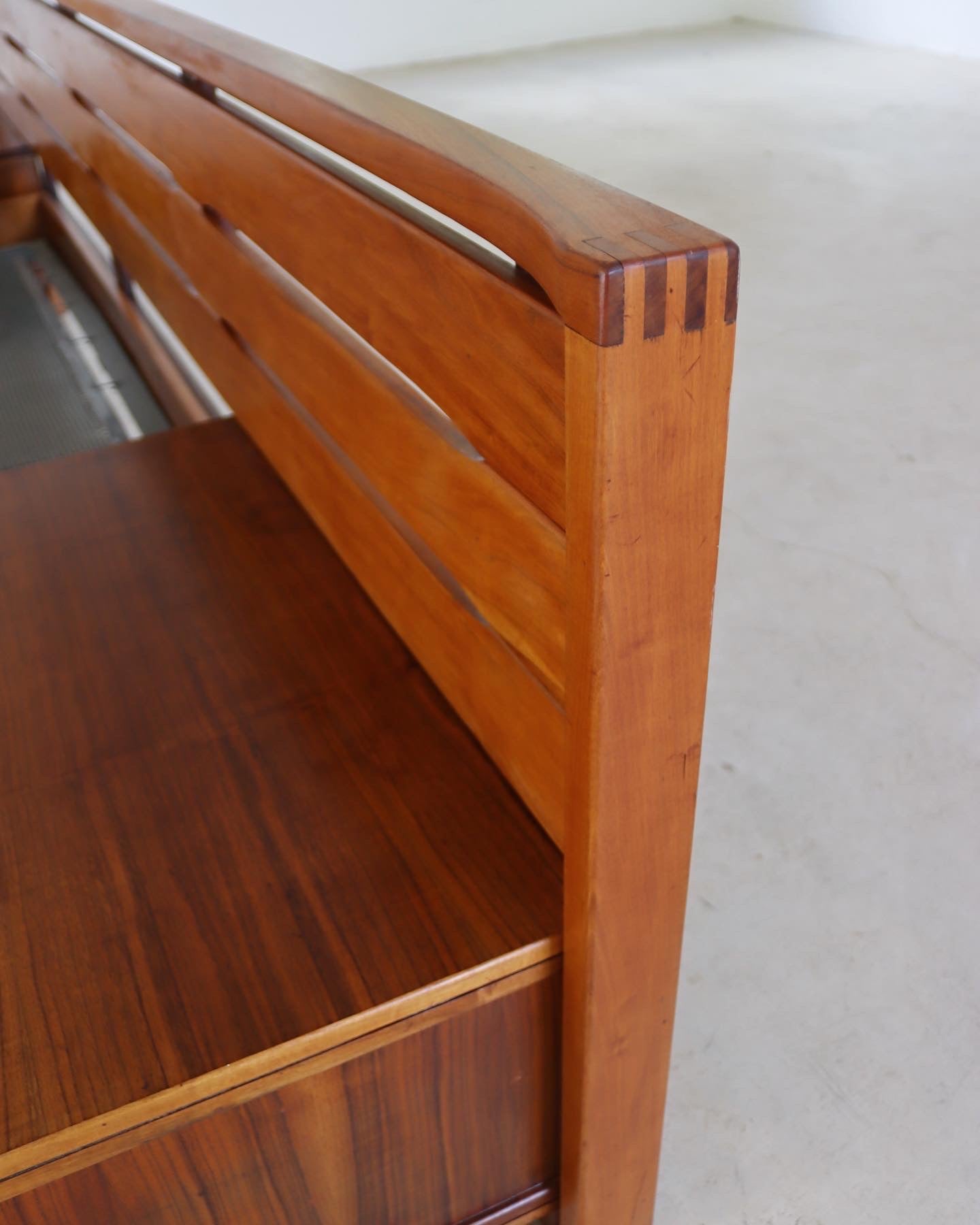 Mid-Century Torrente Queen Size Bed