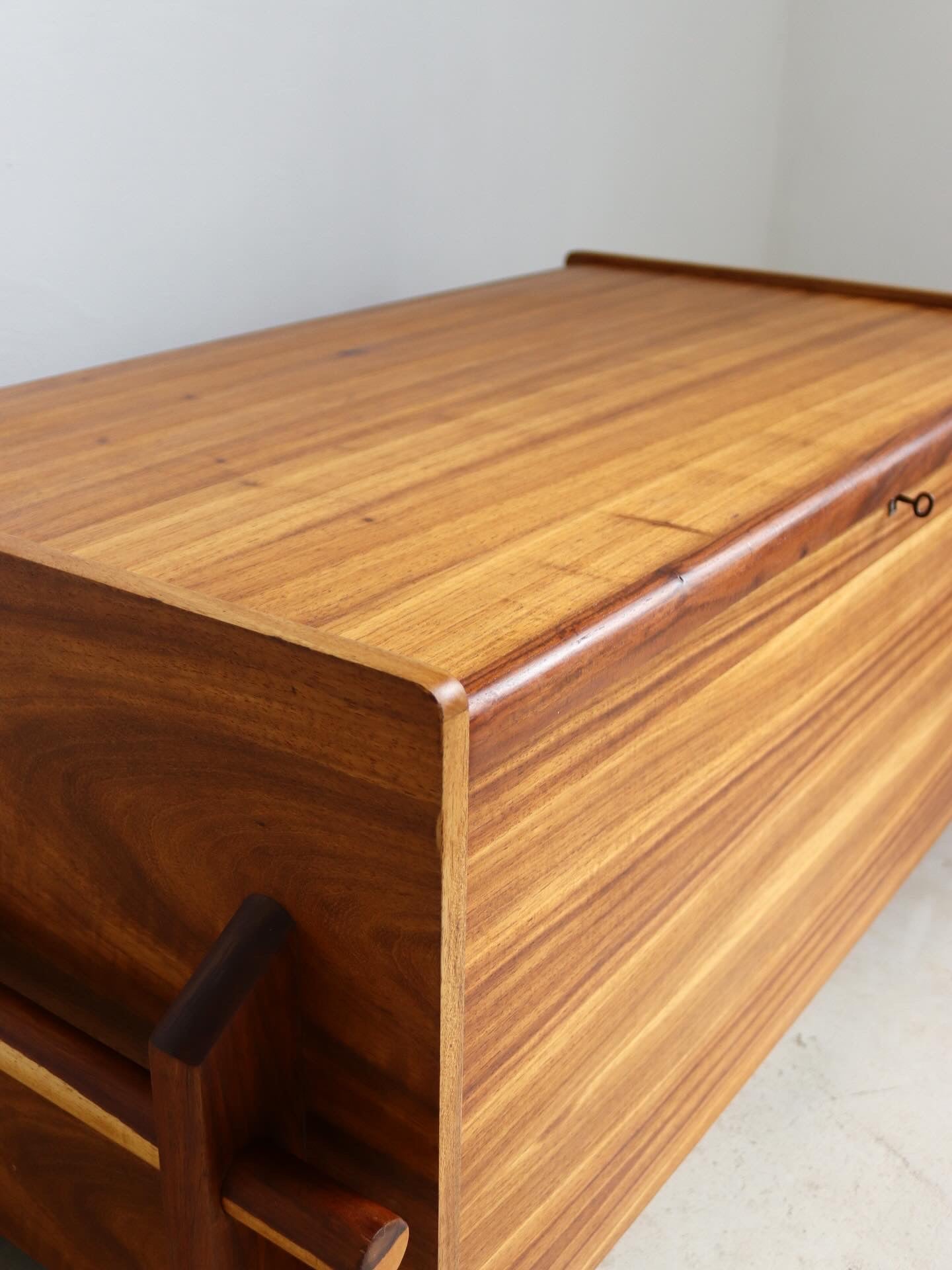Mid-Century Storage Kist