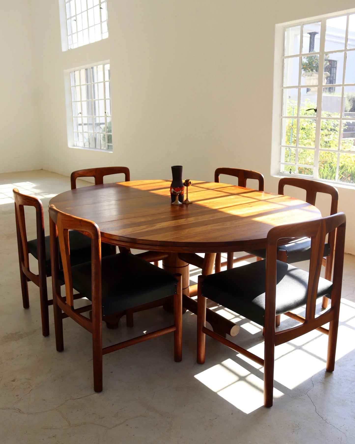 Mid-Century Artecasa Dining Room Table