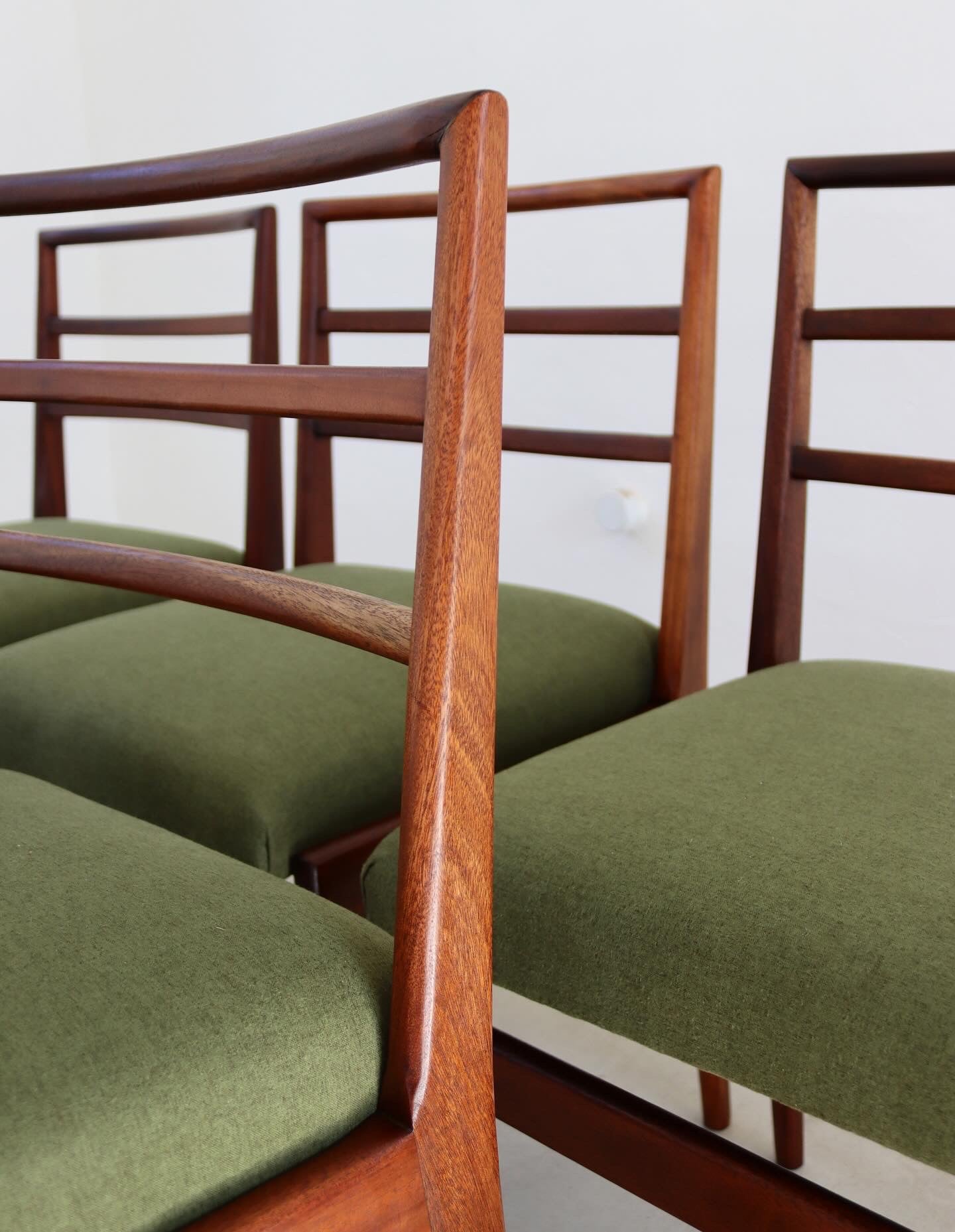 Novocraft Dining Chairs