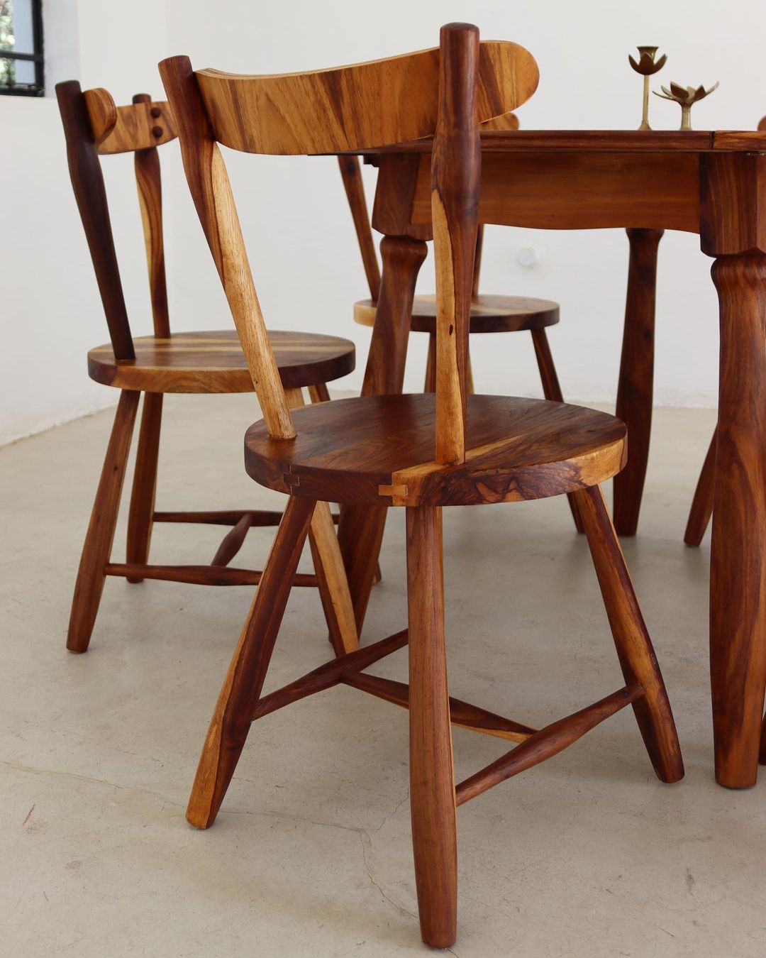 Vintage Drop Leaf Table and 6 Chairs