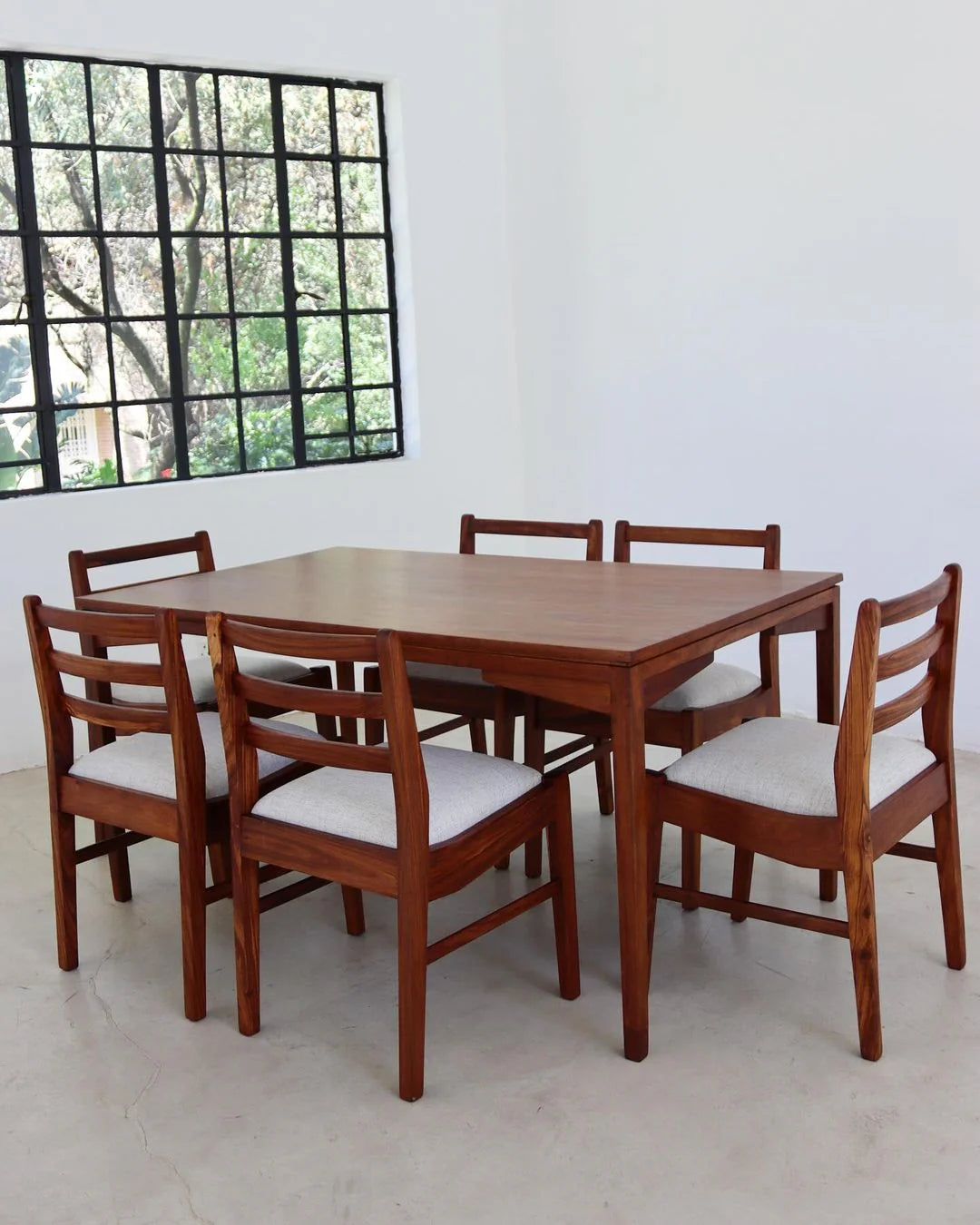 Mid-Century Dining Room Table