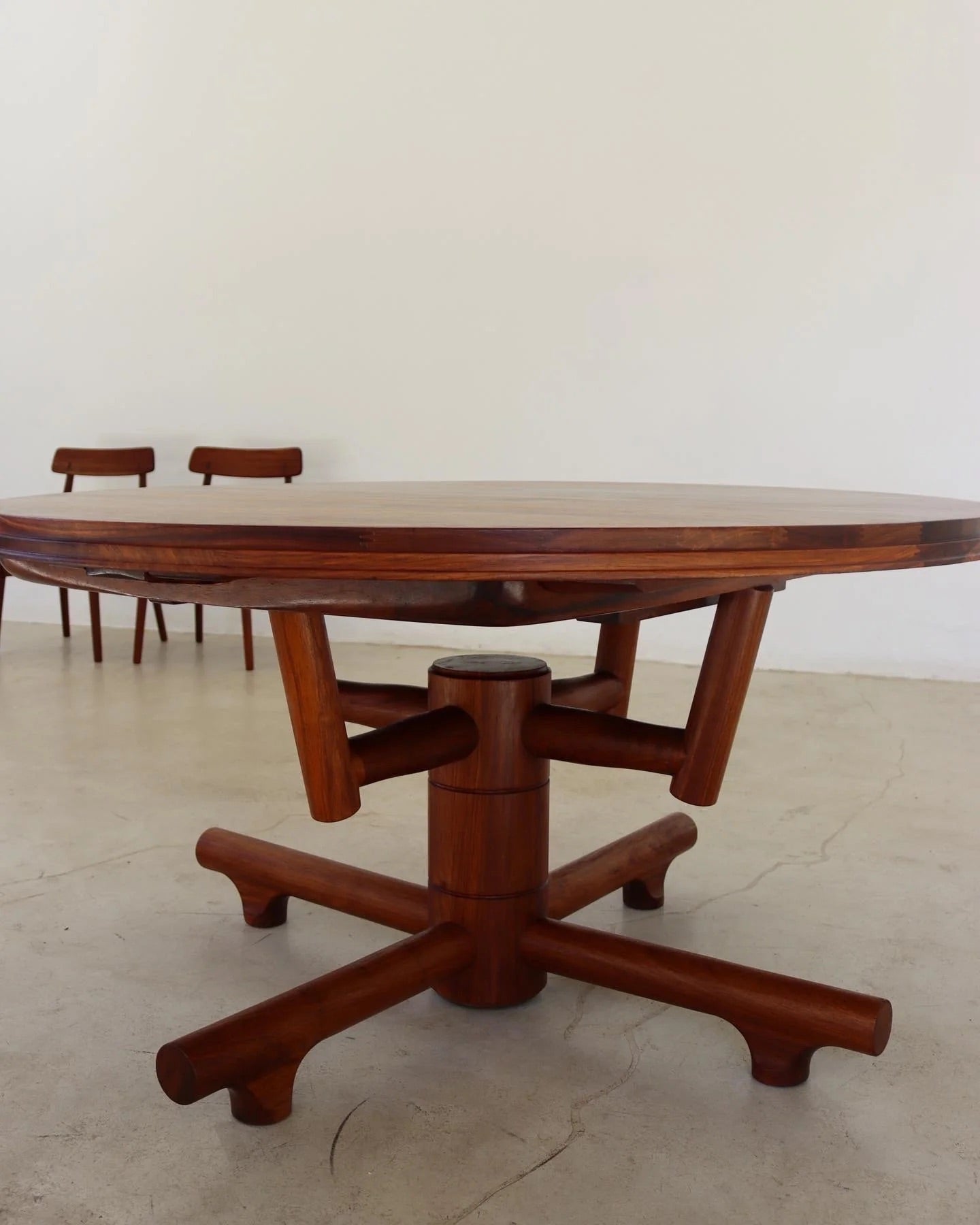 Mid-Century Artecasa Dining Room Table