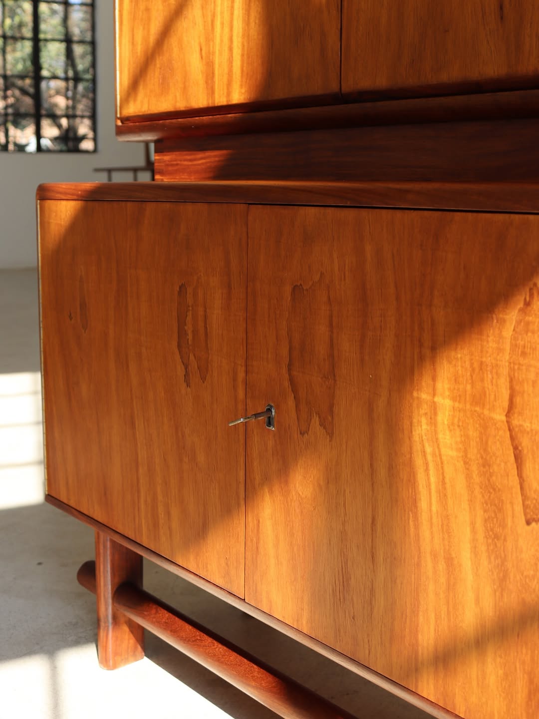 Mid-Century Kallenbach Drinks Cabinet