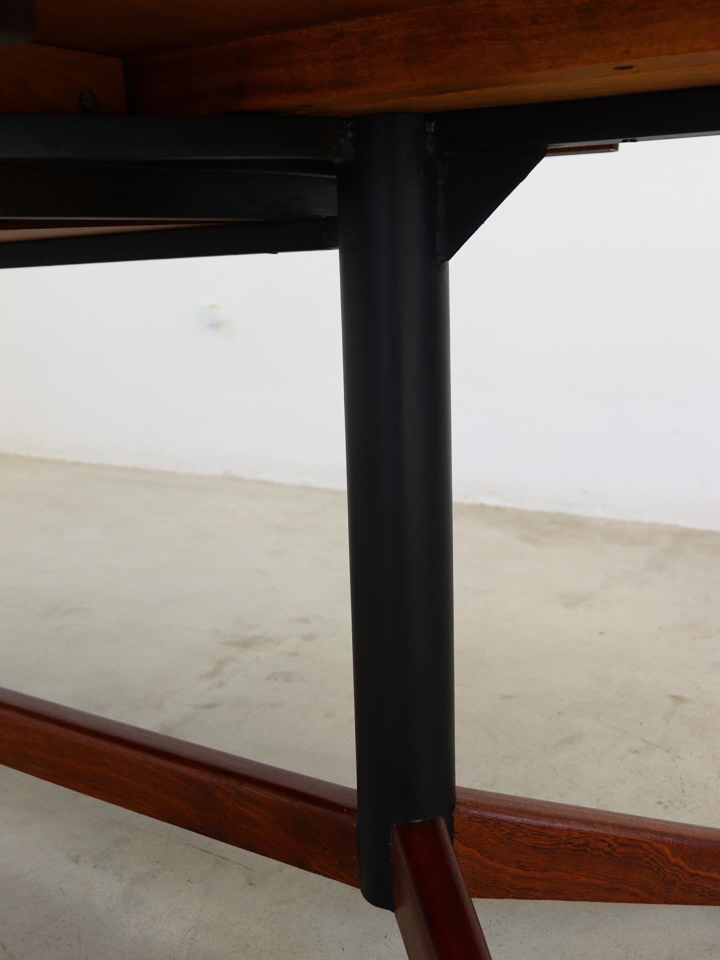 Kallenbach Dining Table