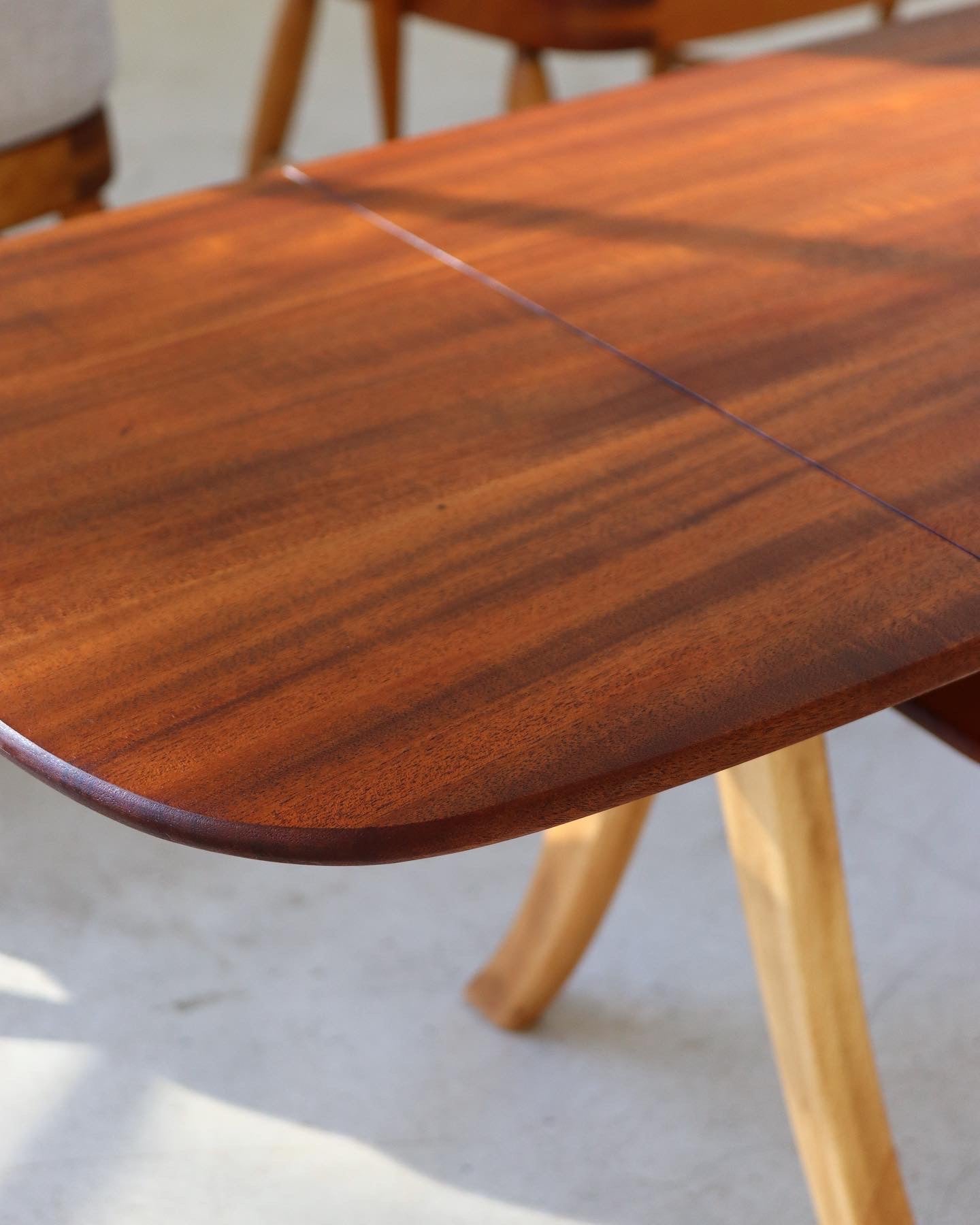 Mid-Century Butterfly Leaf Coffee Table