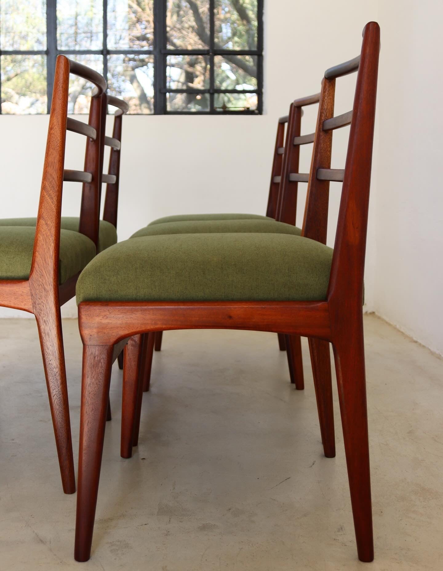 Novocraft Dining Chairs