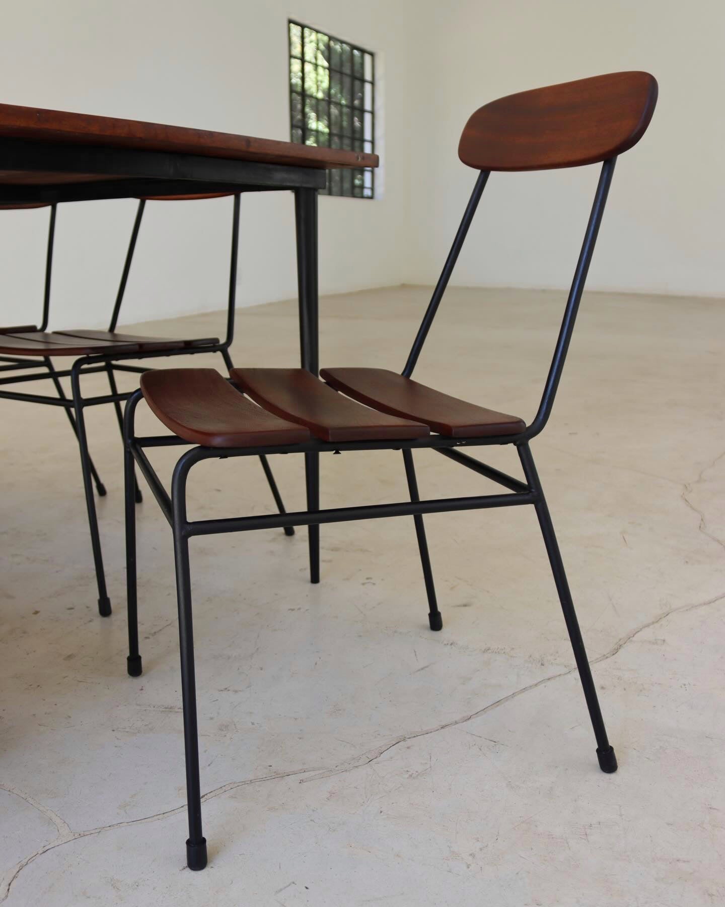 DS Vorster Dining Room/Patio Set