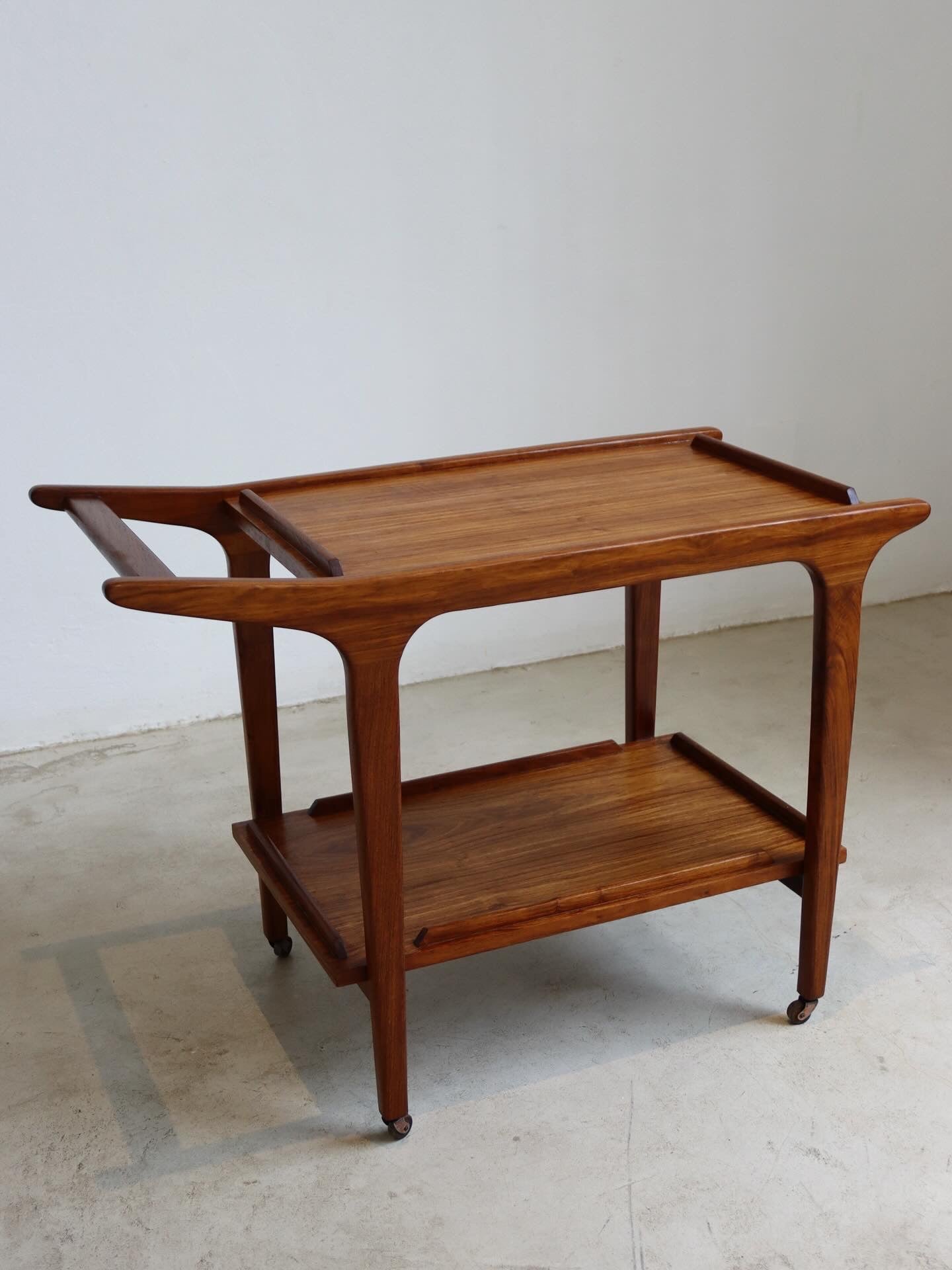 Mid-Century Drinks Trolley