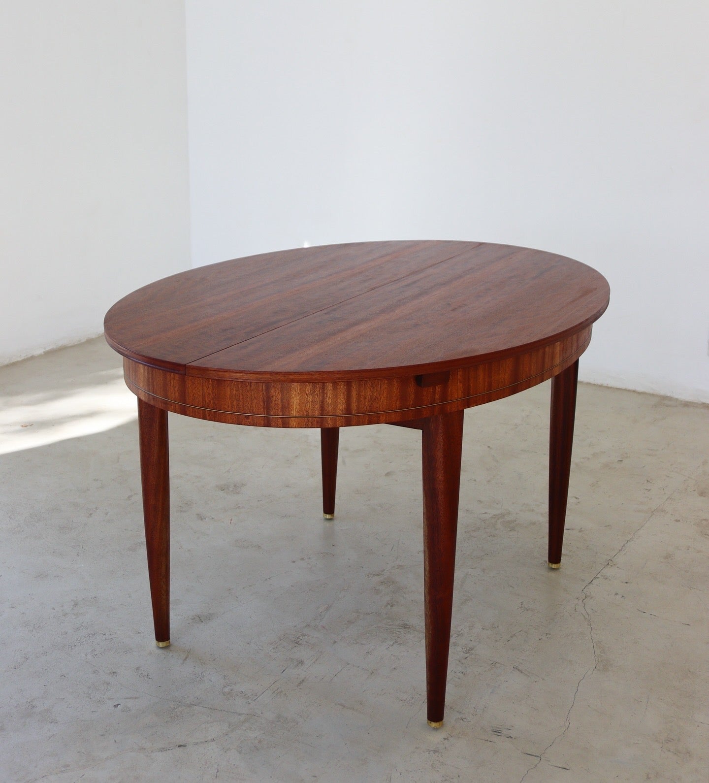 Greaves & Thomas Dining Table