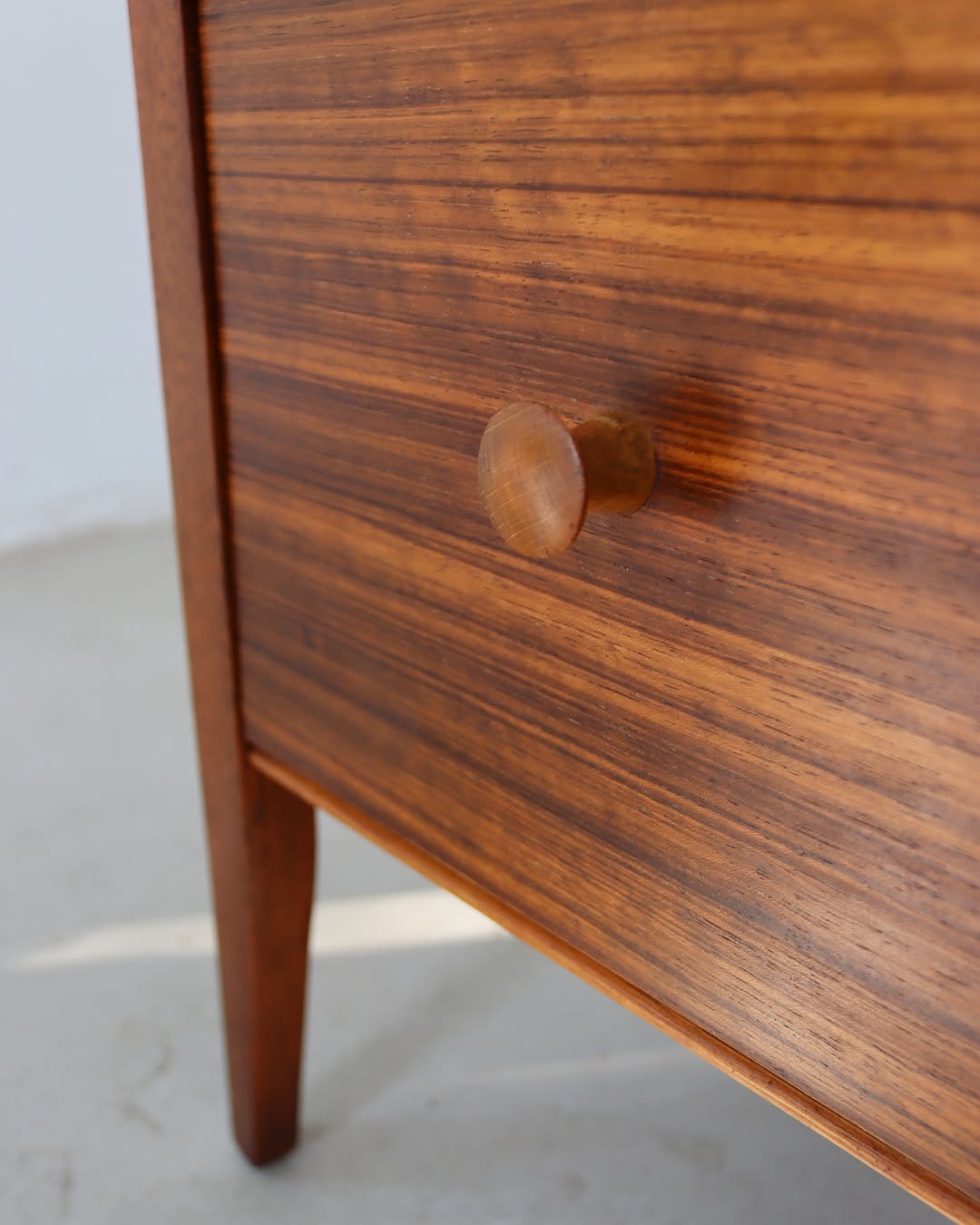 Retro Telephone Table/Hall Bench