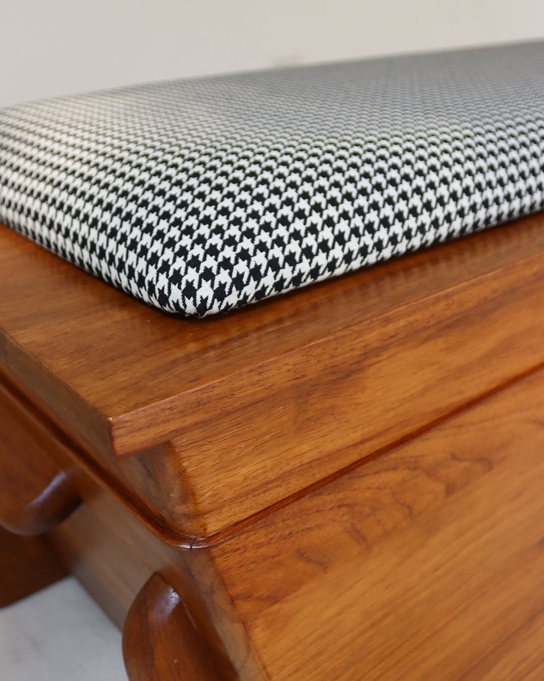 Mid-Century Storage Chest/Kist