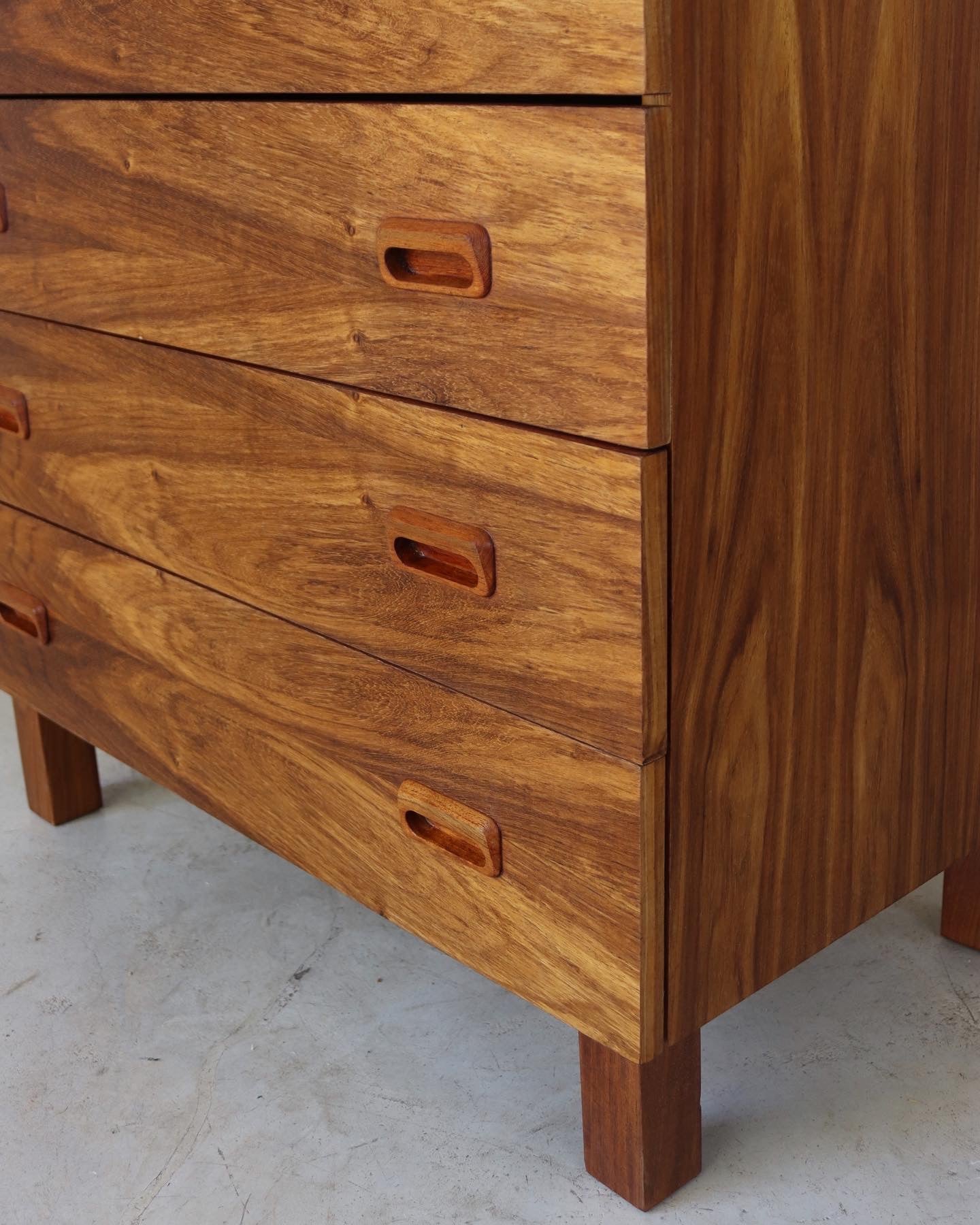 Mid-Century Chest Of Drawers