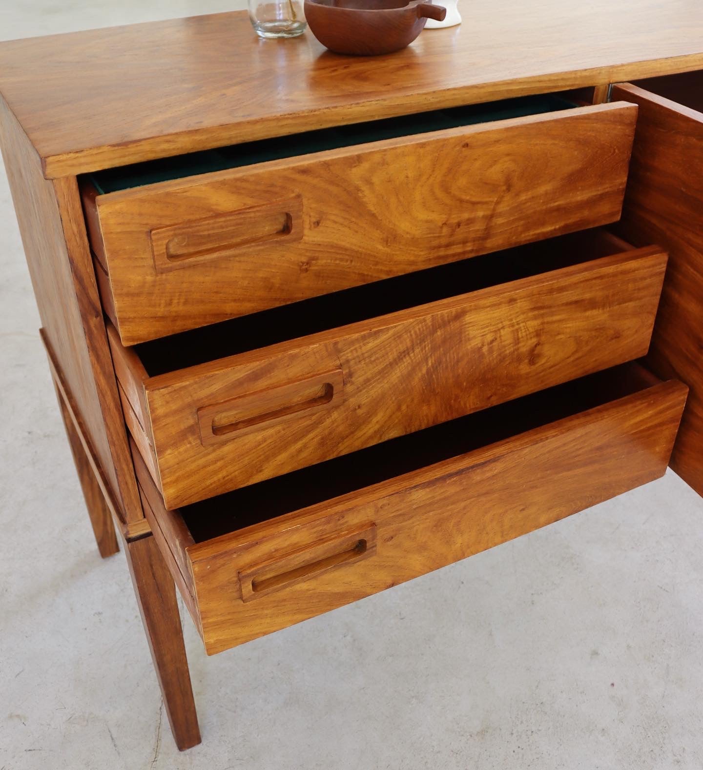 Retro Sideboard