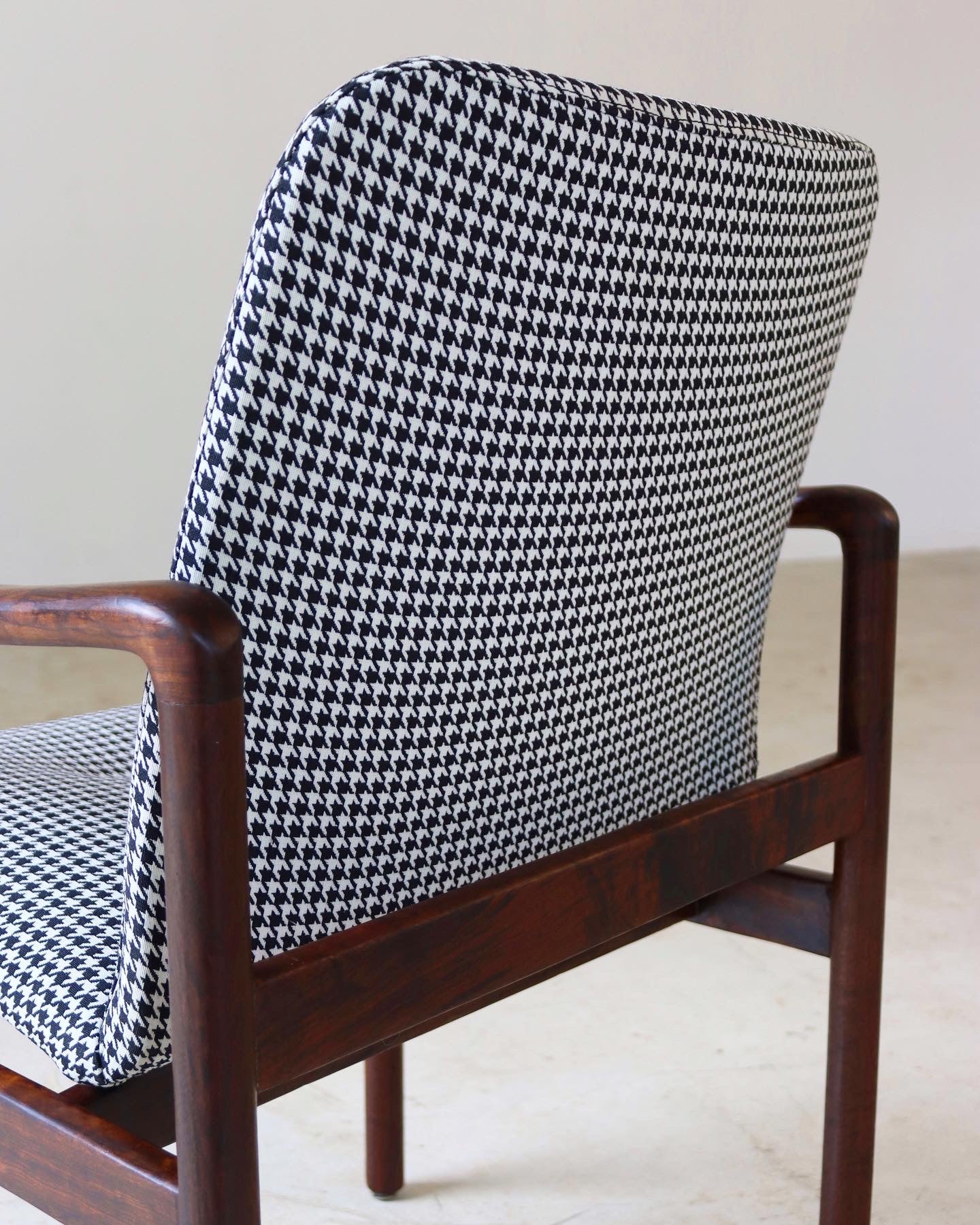 Occasional Chairs