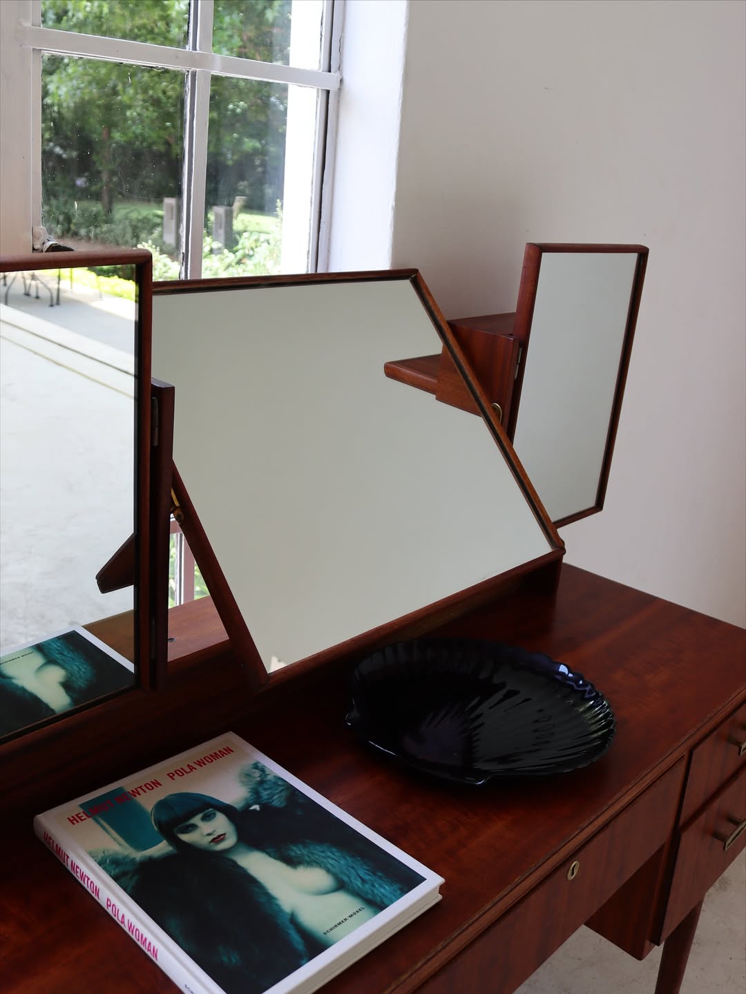 Greaves & Thomas Dressing Table