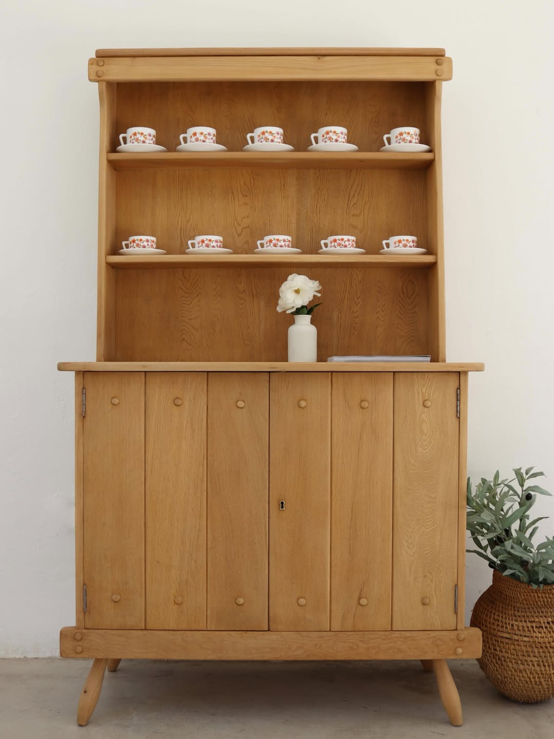 Bakker & Steyger Kitchen Dresser