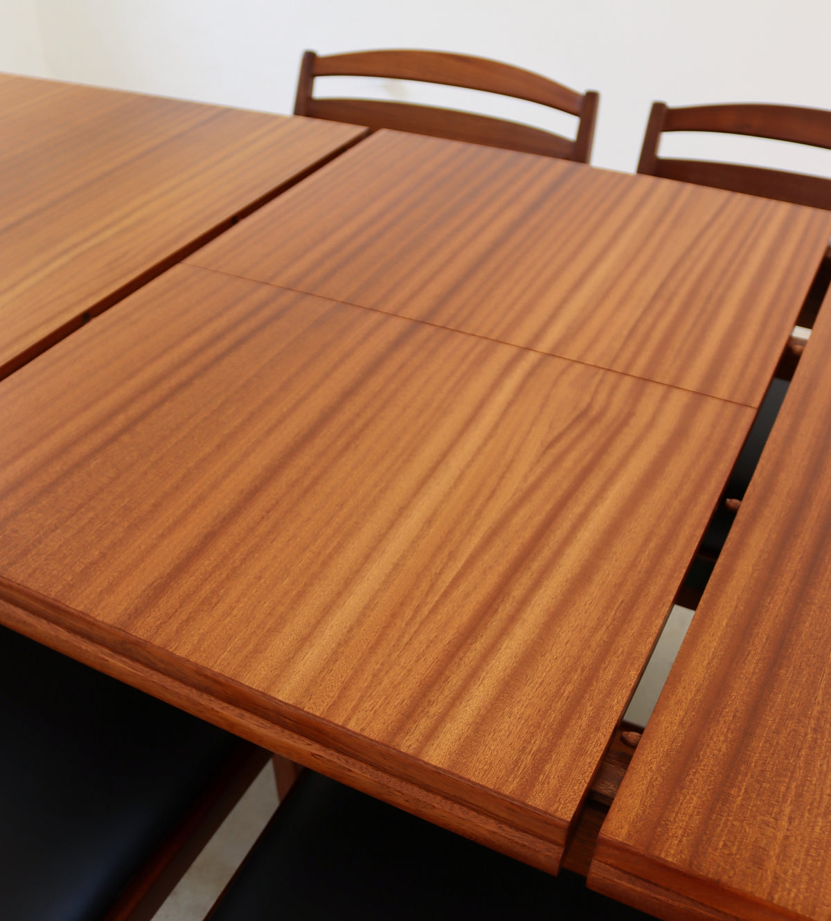 Kallenbach Dining Room Table