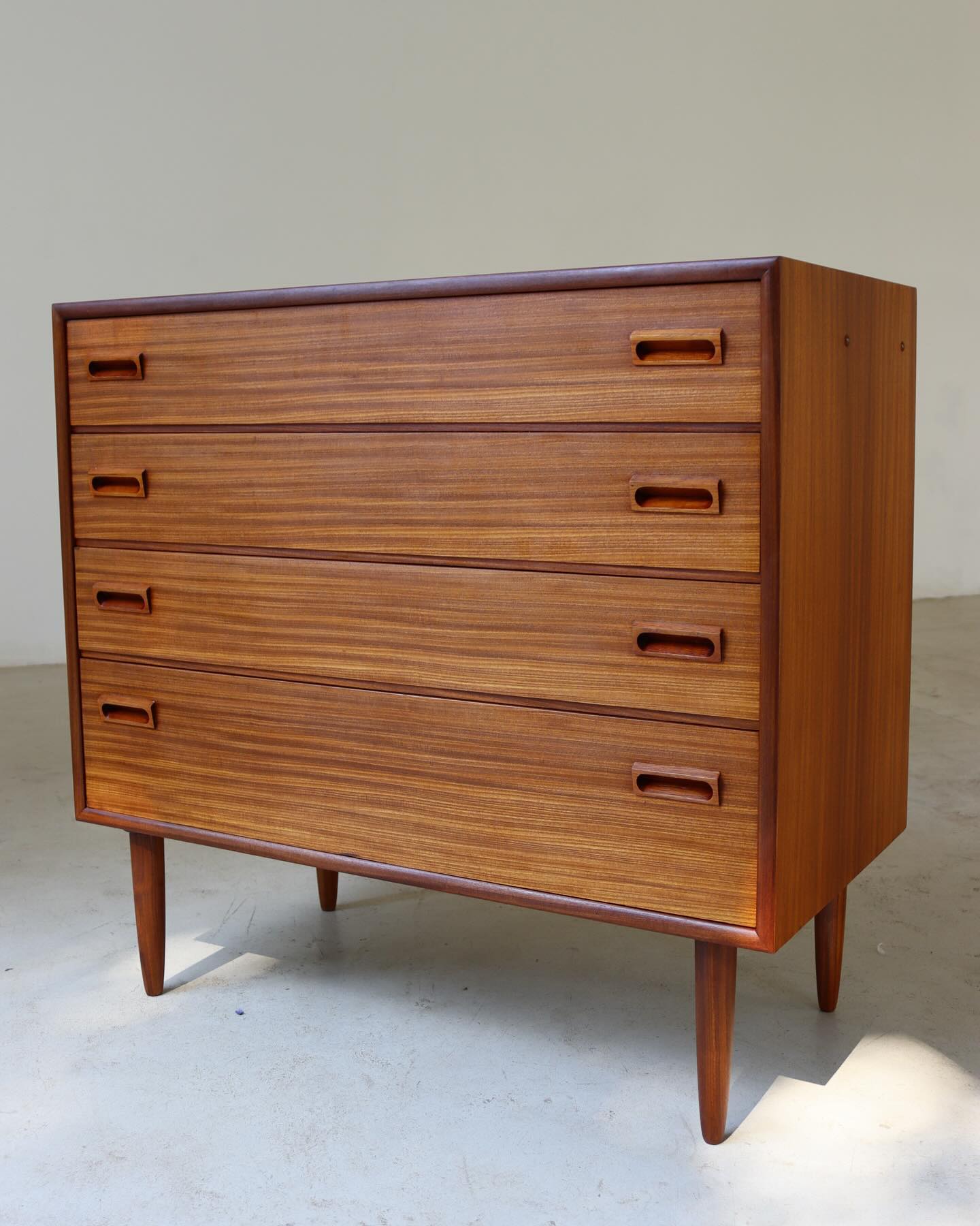 Retro Chest Of Drawers