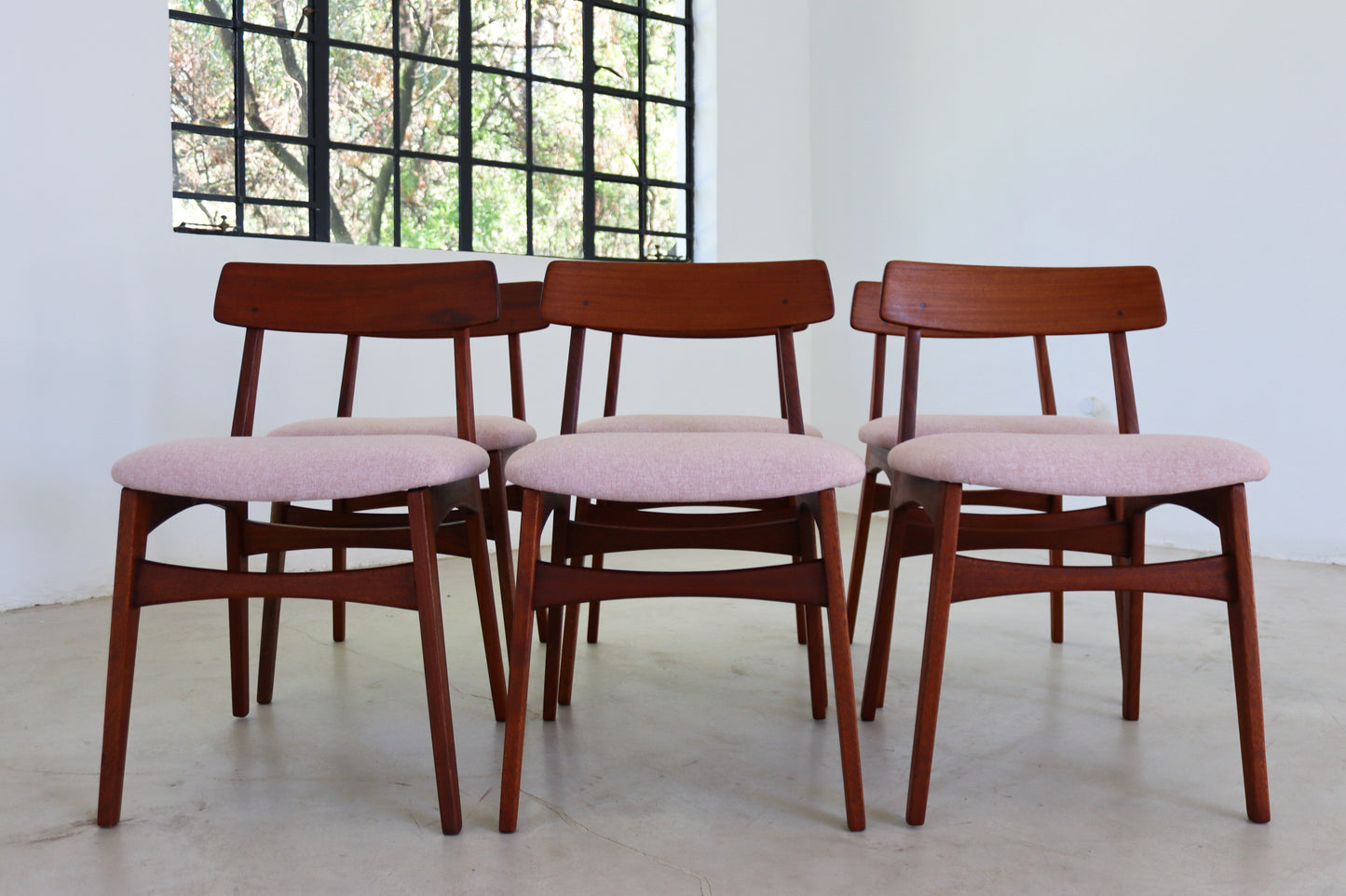 DS Vorster Dining Room Chairs