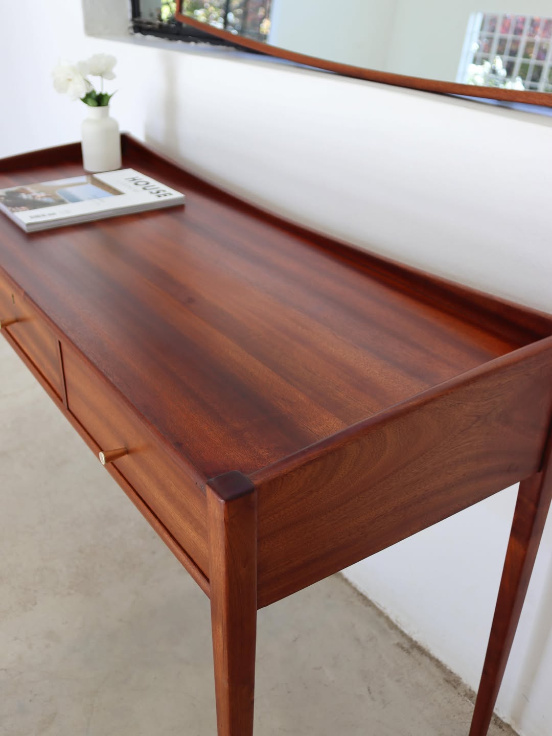 DS Vorster Dressing Table/Desk