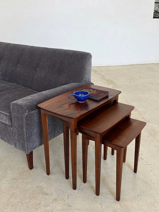Binnehuis Nesting Tables