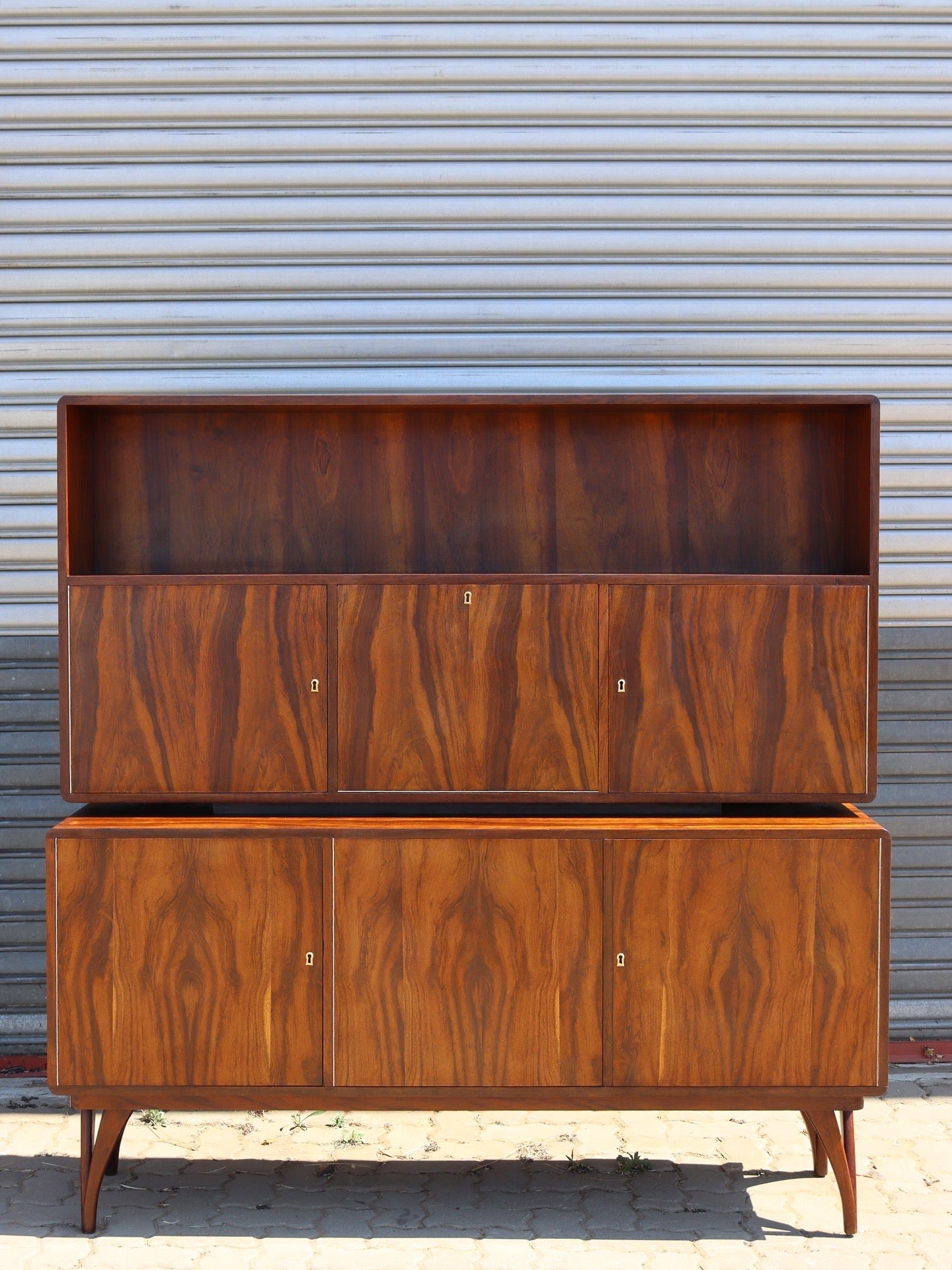 Mid-Century Sideboard/Cabinet