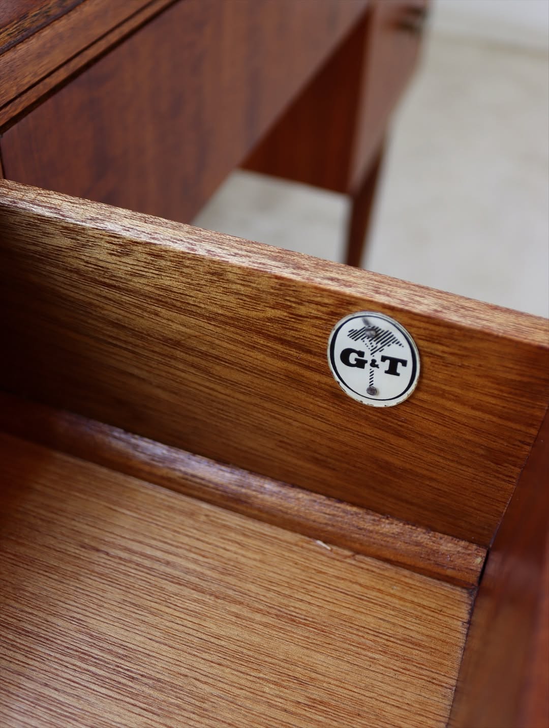 Greaves & Thomas Dressing Table